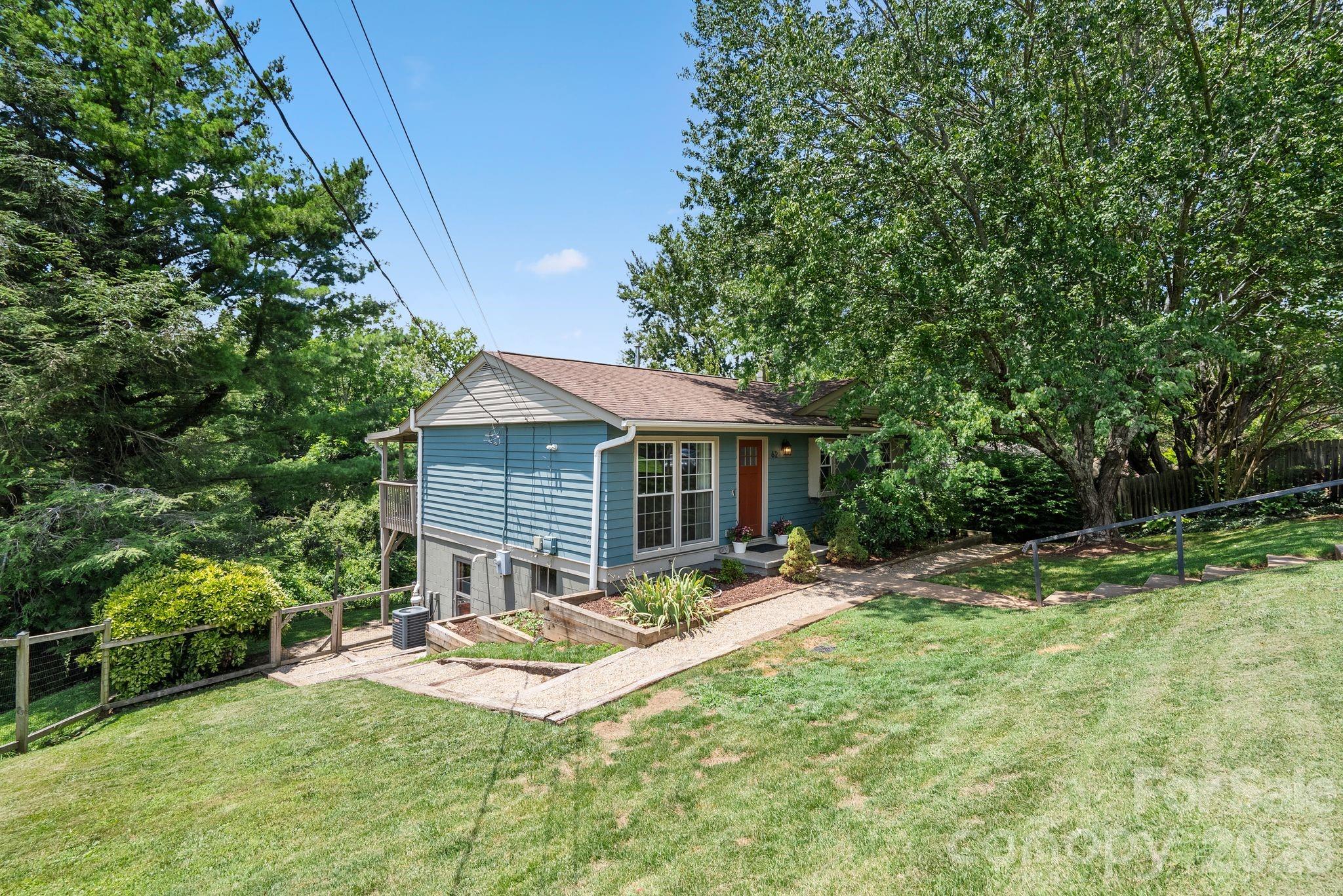 62 1st Street — Asheville