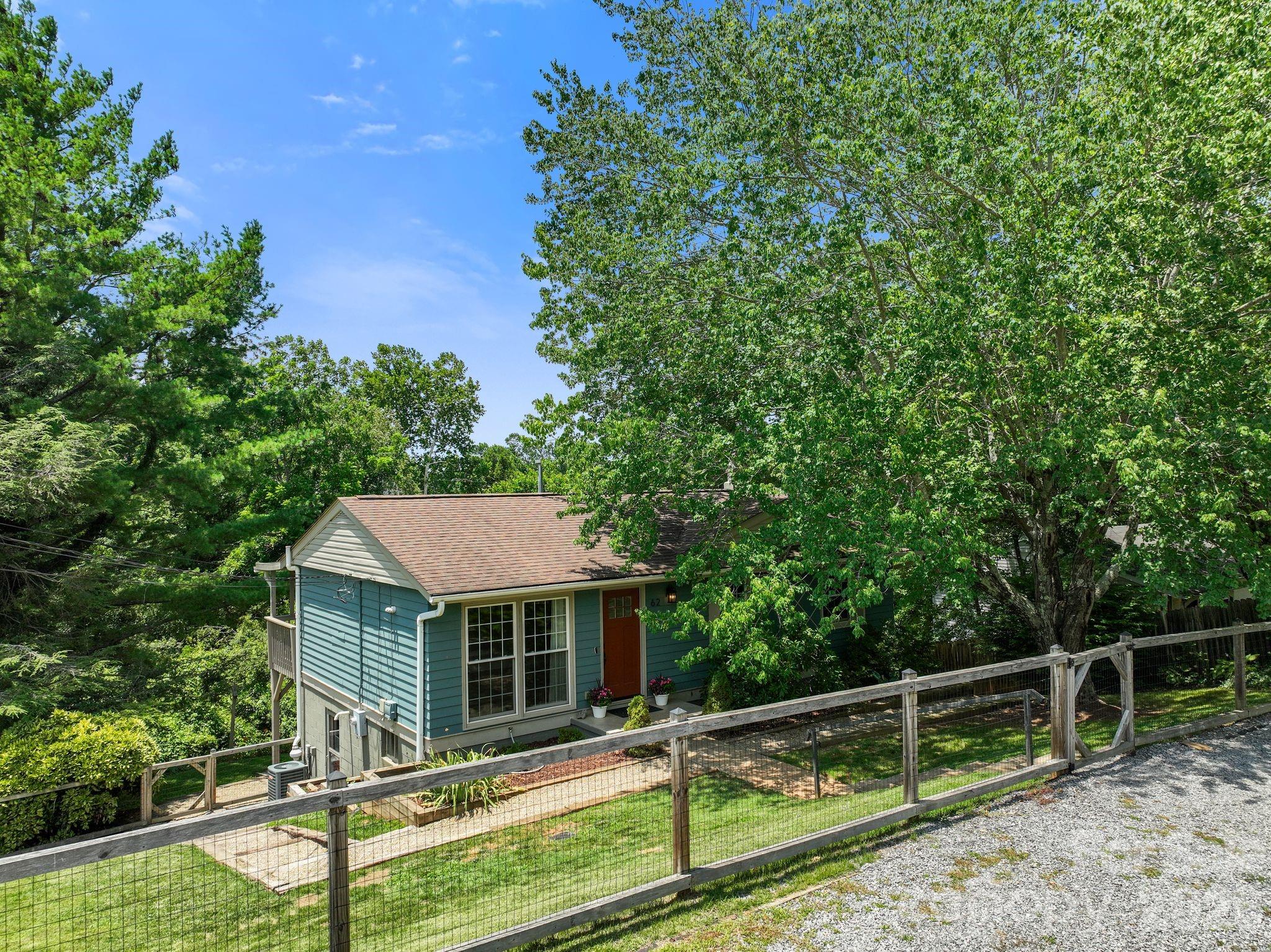 62 1st Street — Asheville