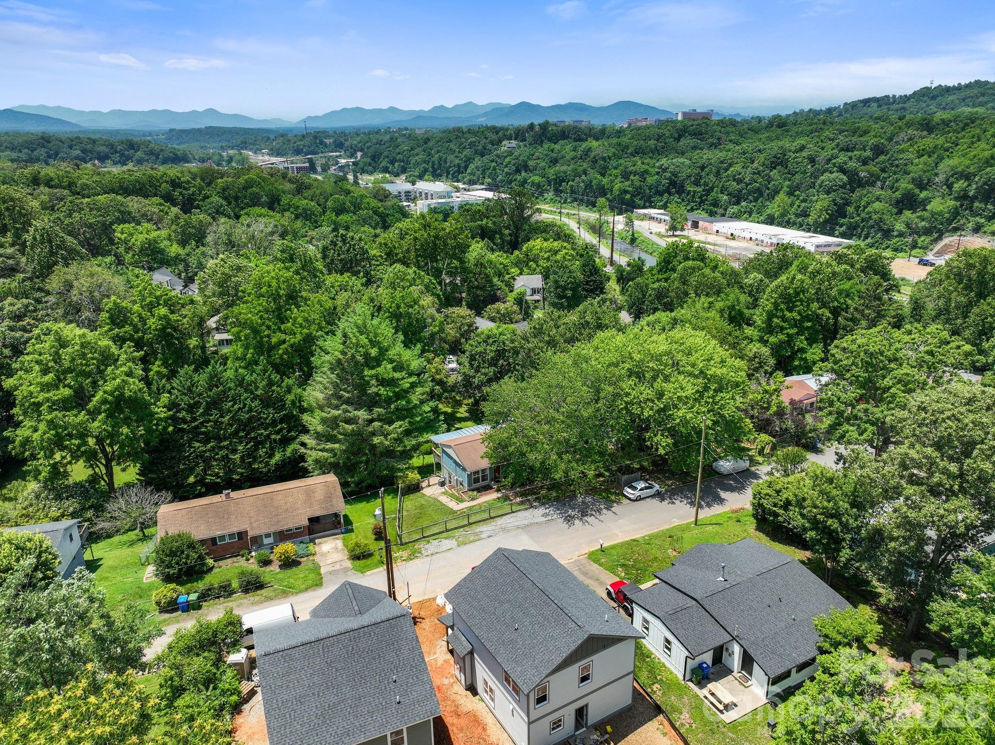 62 1st Street — Asheville