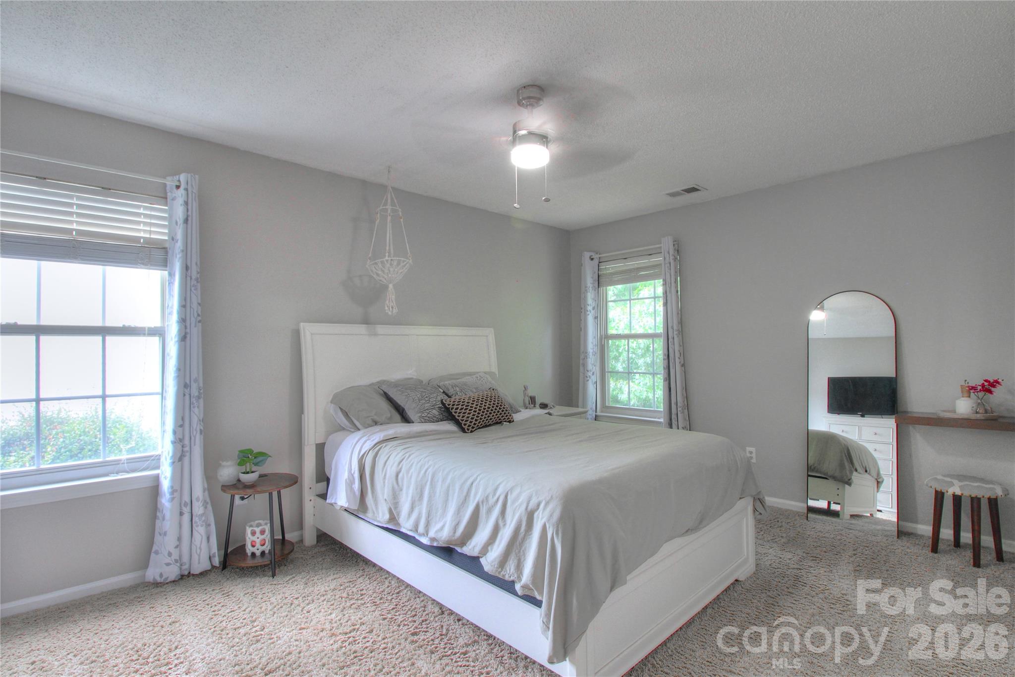 7800 Kingston Drive — Waxhaw