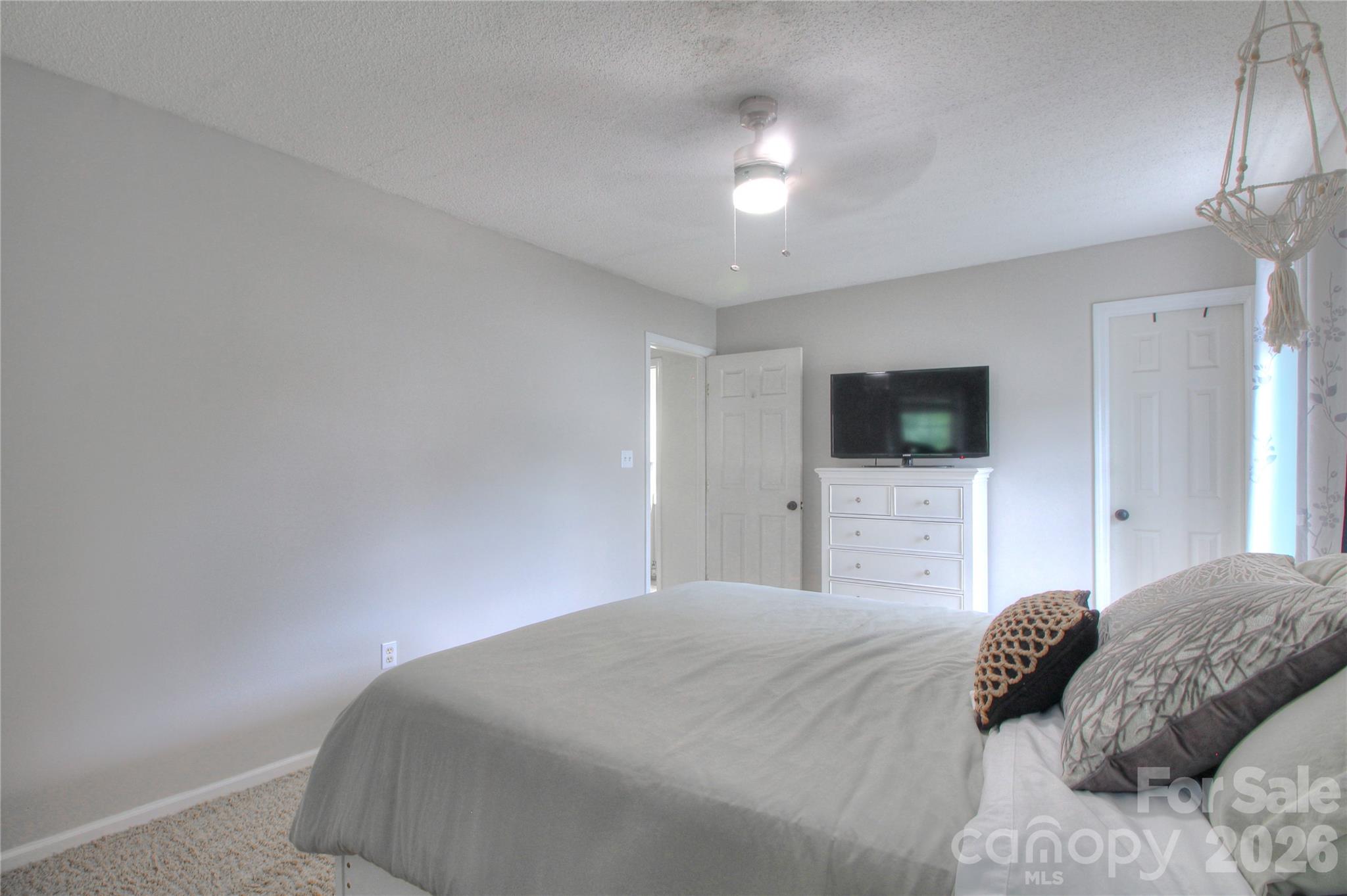 7800 Kingston Drive — Waxhaw