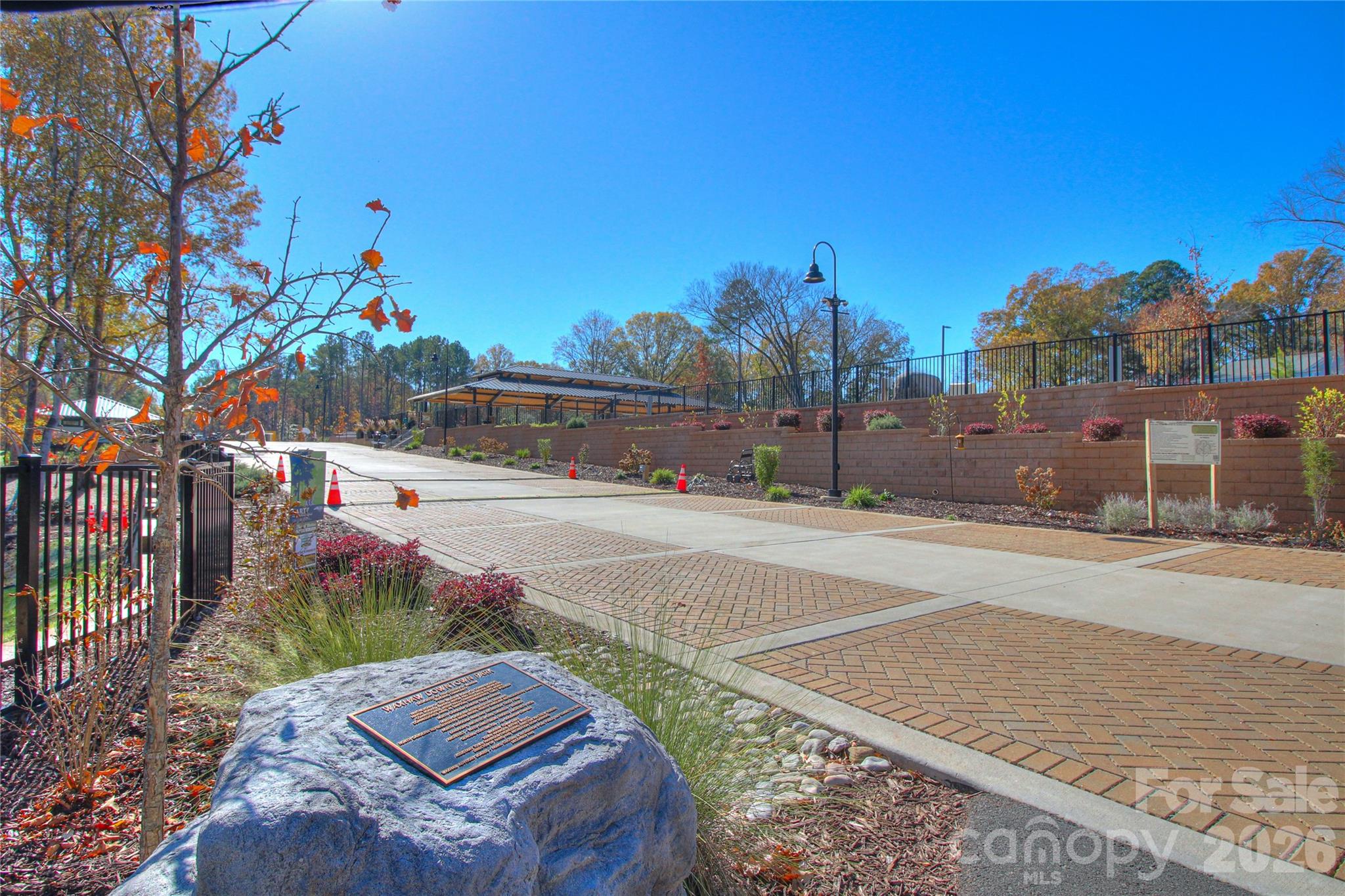 7800 Kingston Drive — Waxhaw