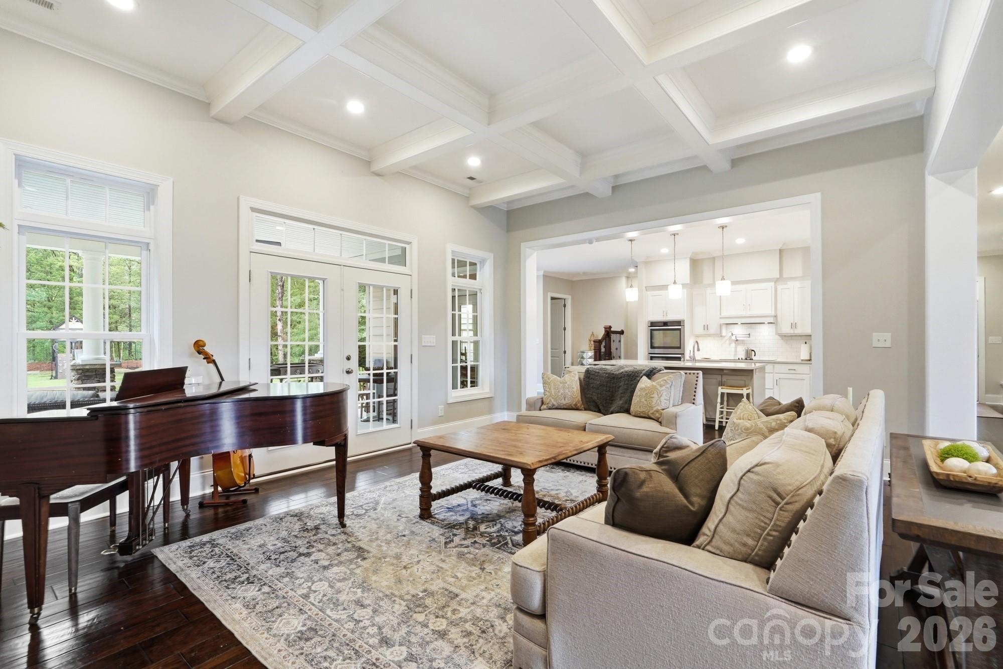 1150 Oak Trail Circle — Concord