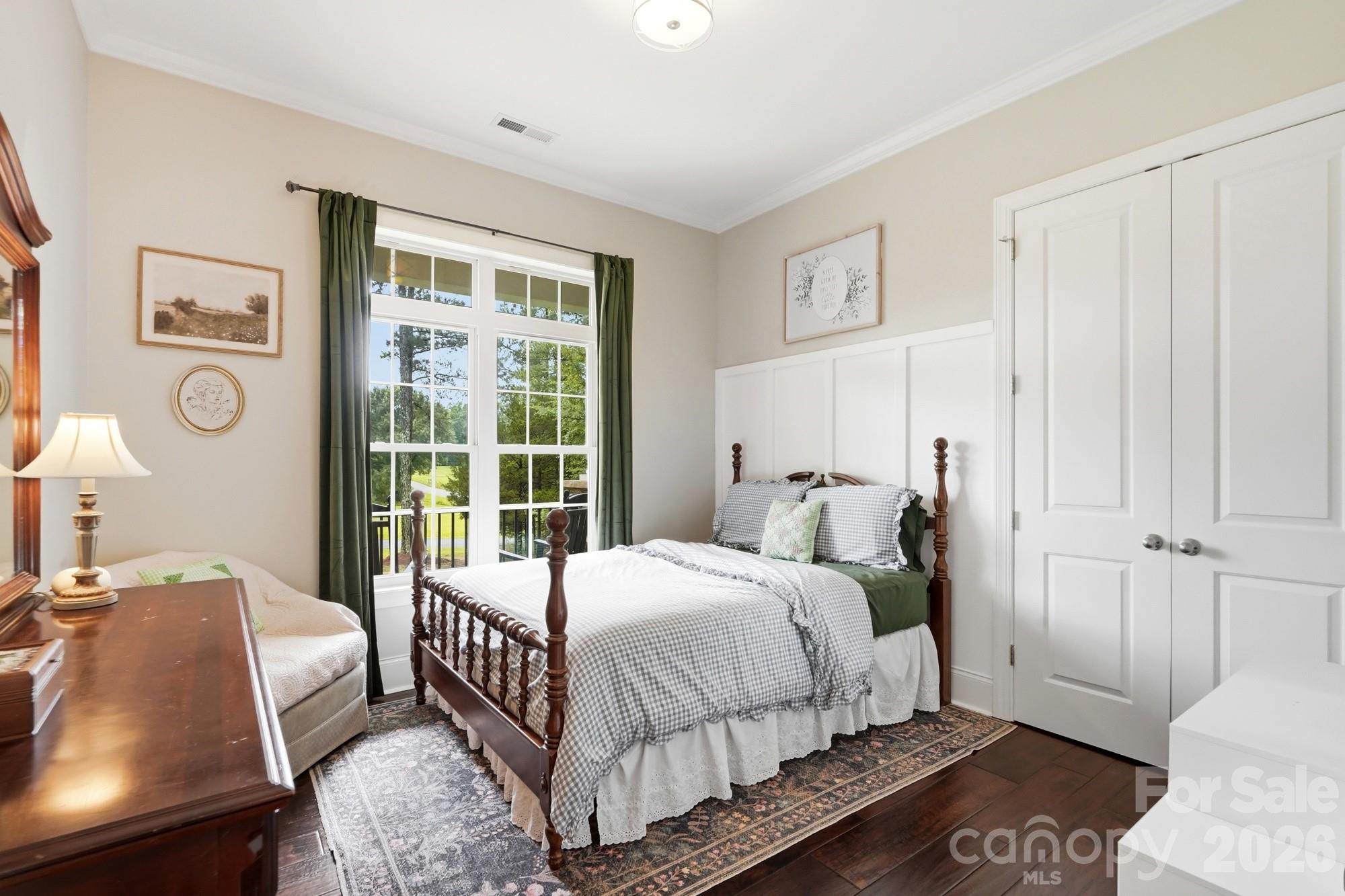 1150 Oak Trail Circle — Concord