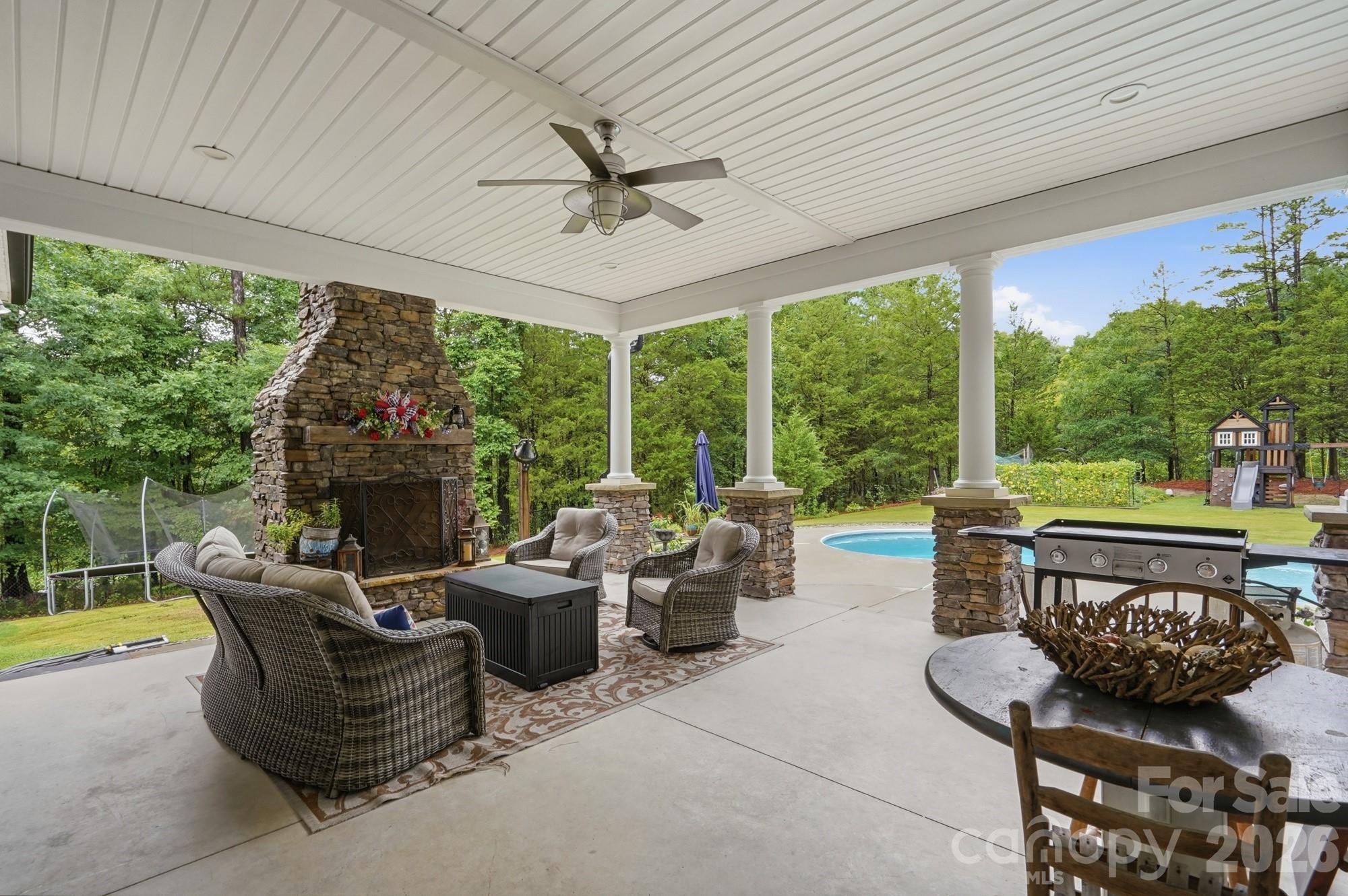 1150 Oak Trail Circle — Concord