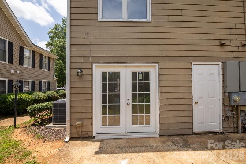 3142 Driftwood Drive #B — Charlotte