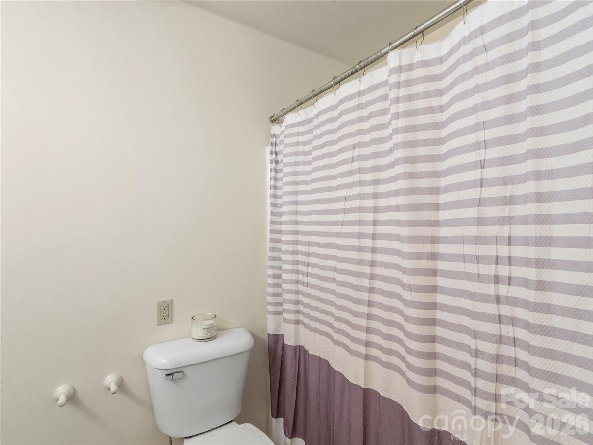 16 Turtle Dove Trail — Burnsville