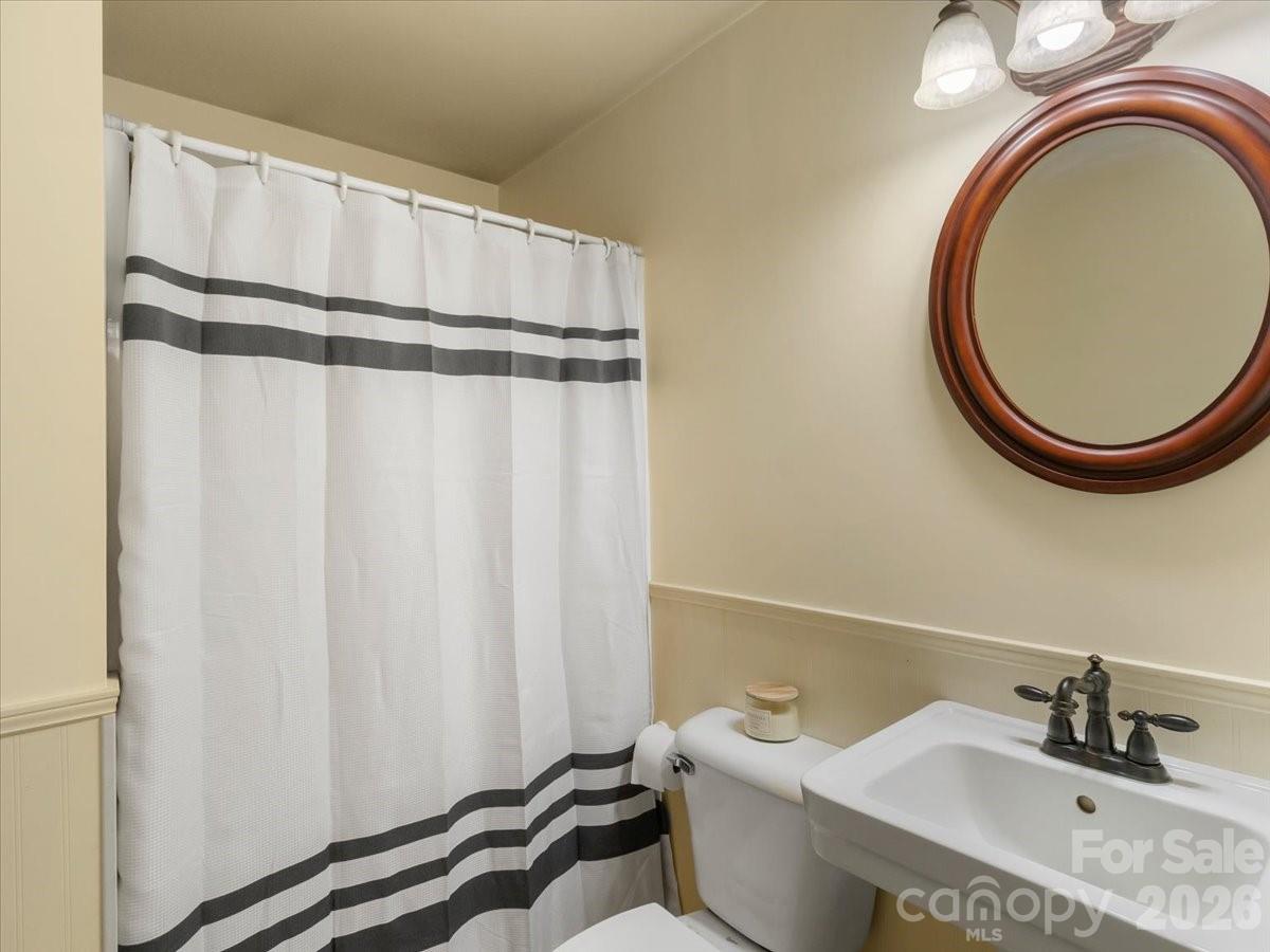 16 Turtle Dove Trail — Burnsville