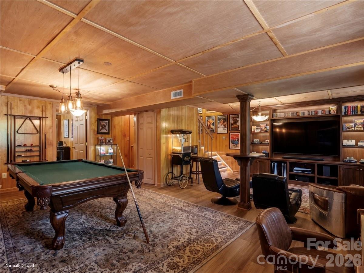 16 Turtle Dove Trail — Burnsville
