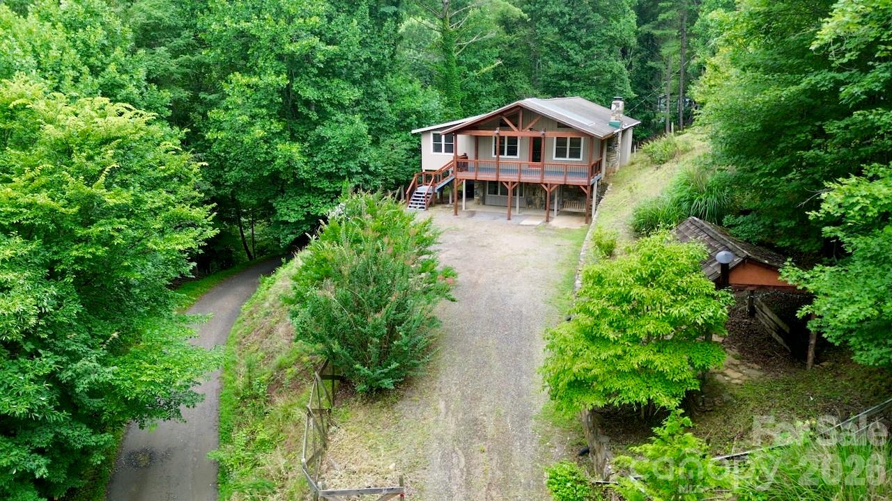 16 Turtle Dove Trail — Burnsville