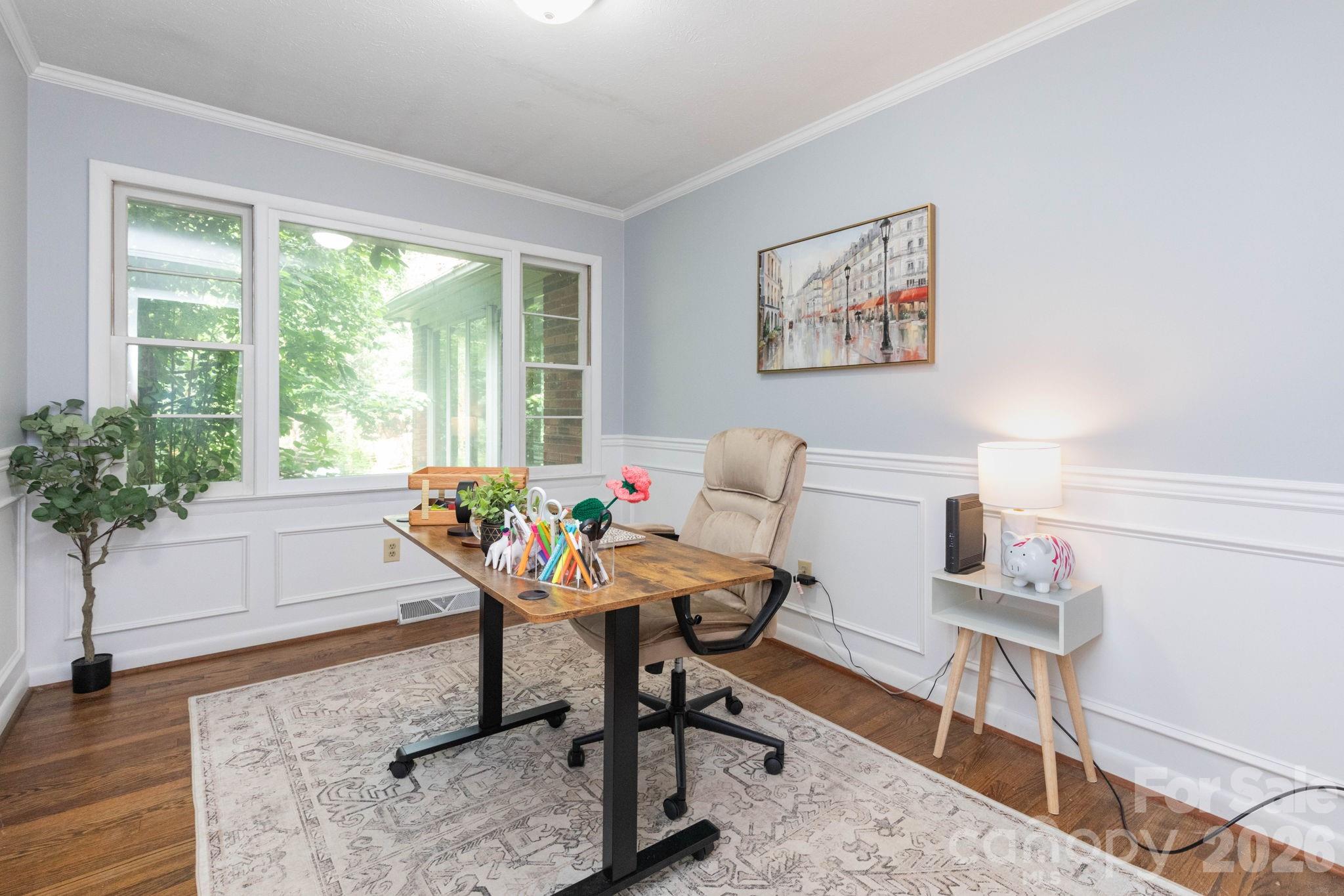 936 Toxaway Drive — Hendersonville