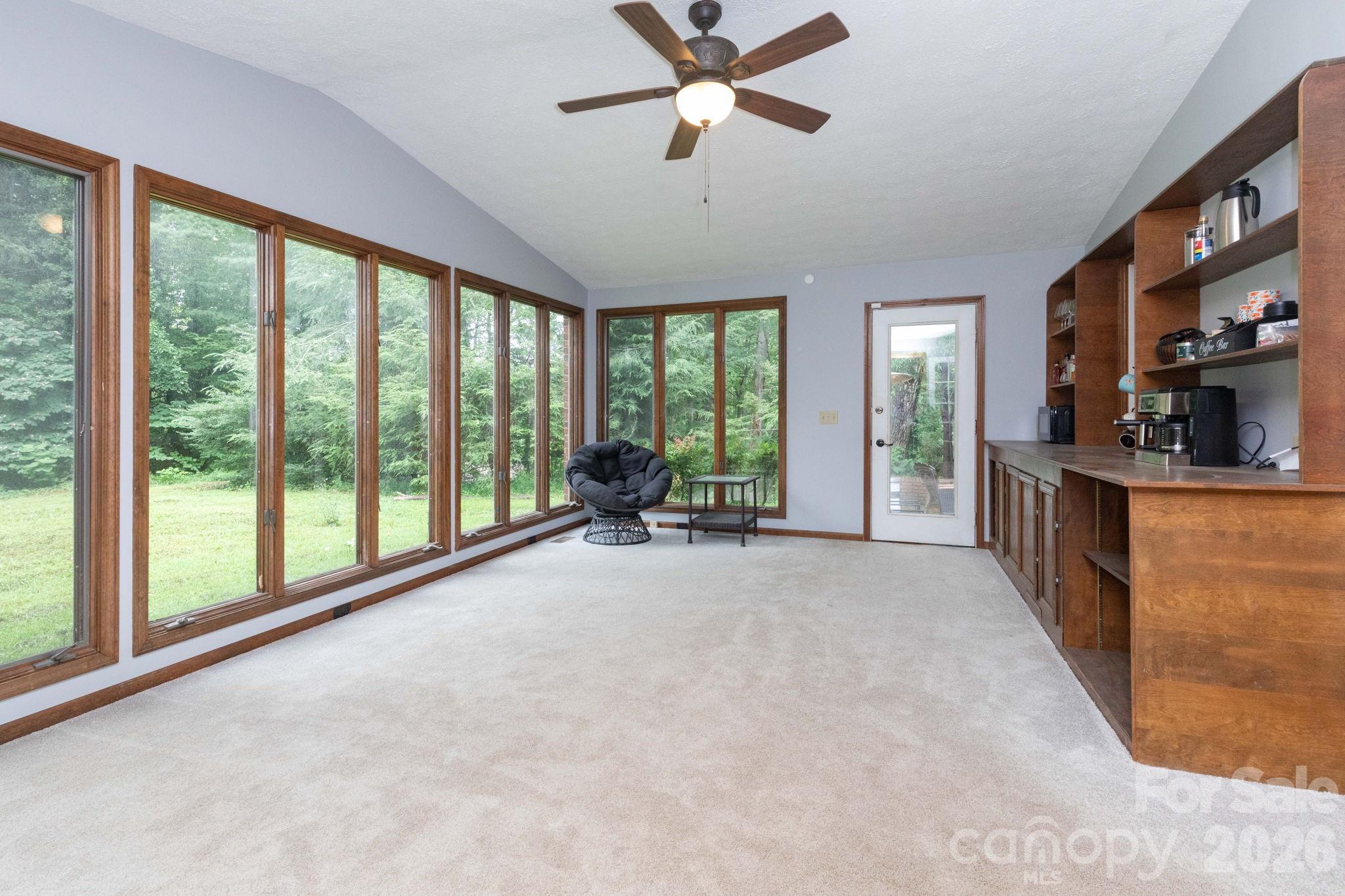 936 Toxaway Drive — Hendersonville