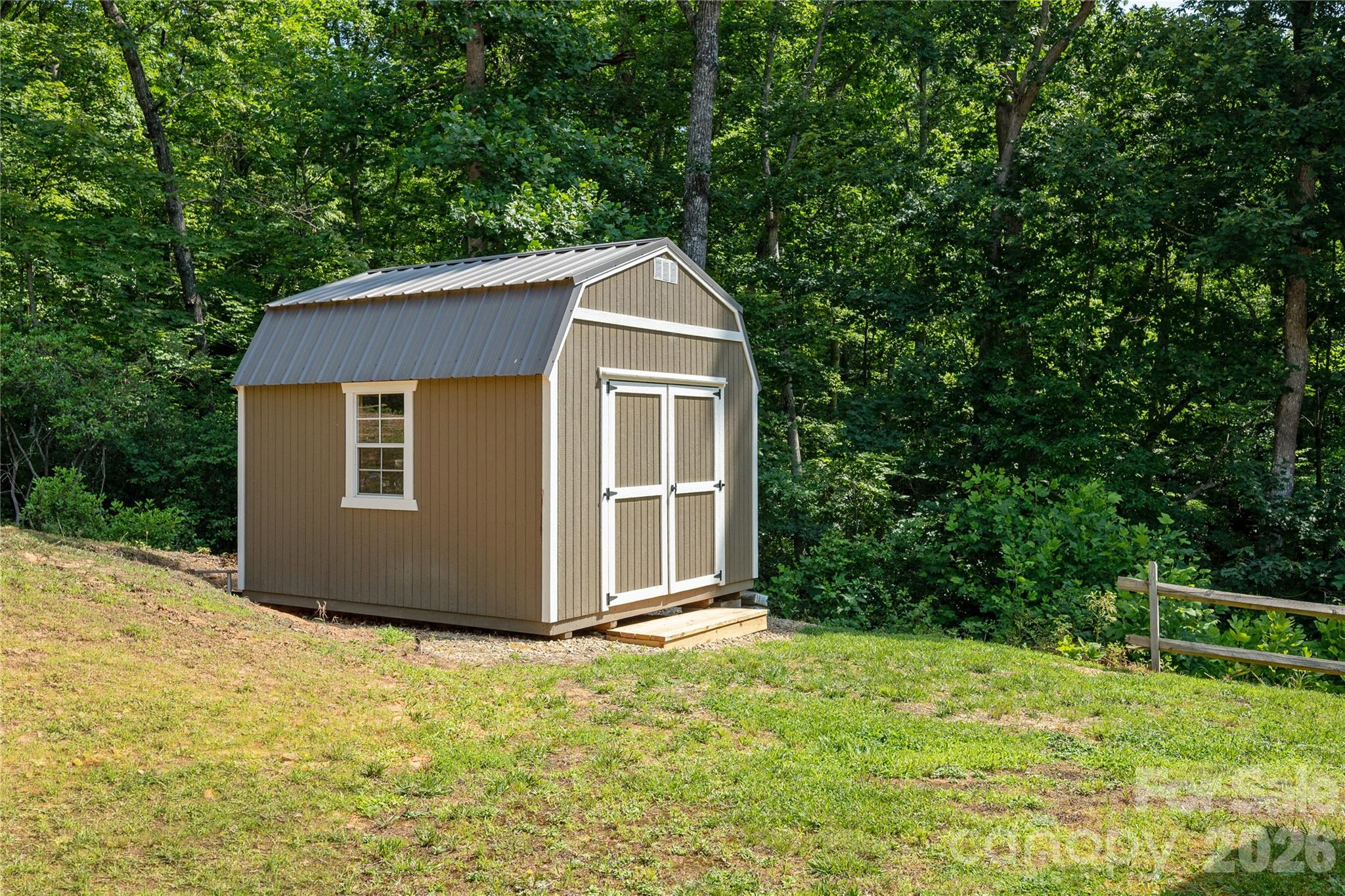59 Smalltown Trail — Brevard