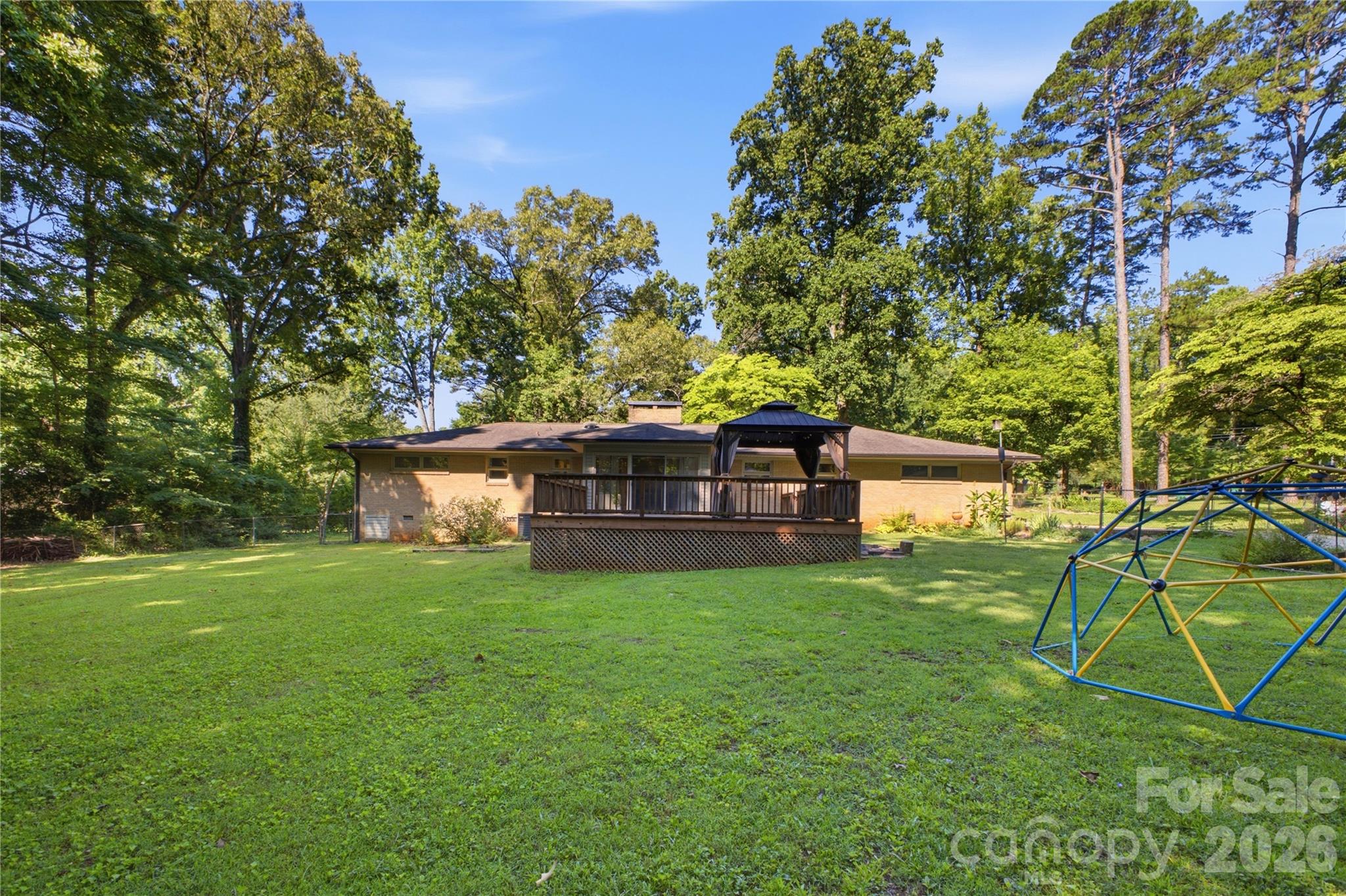 7008 Linda Lake Drive — Charlotte