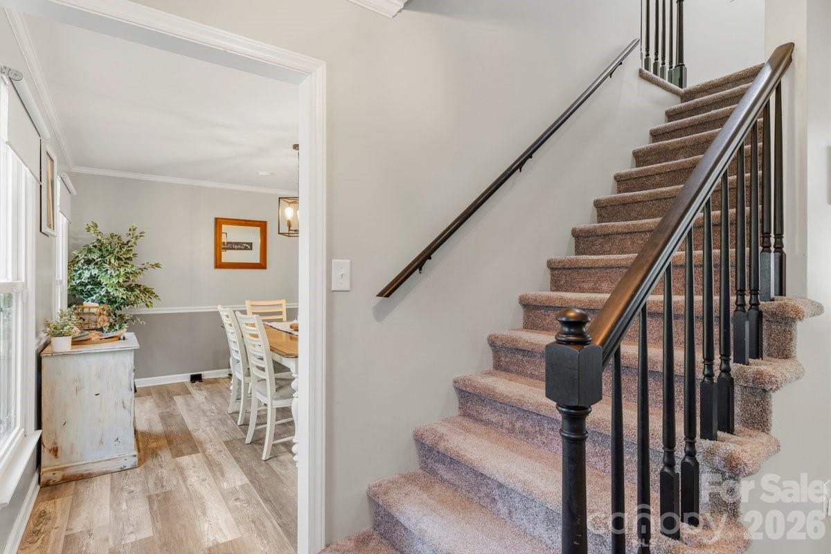 1171 37th Avenue Drive NE — Hickory