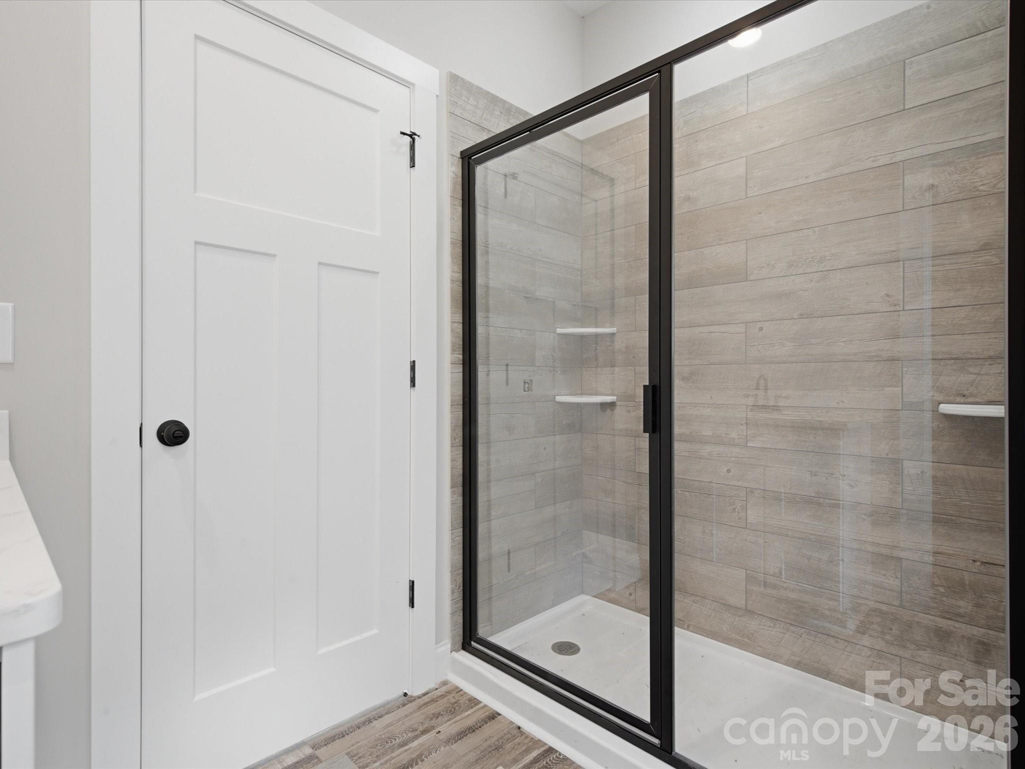 1432 Blackbird Drive — Clover