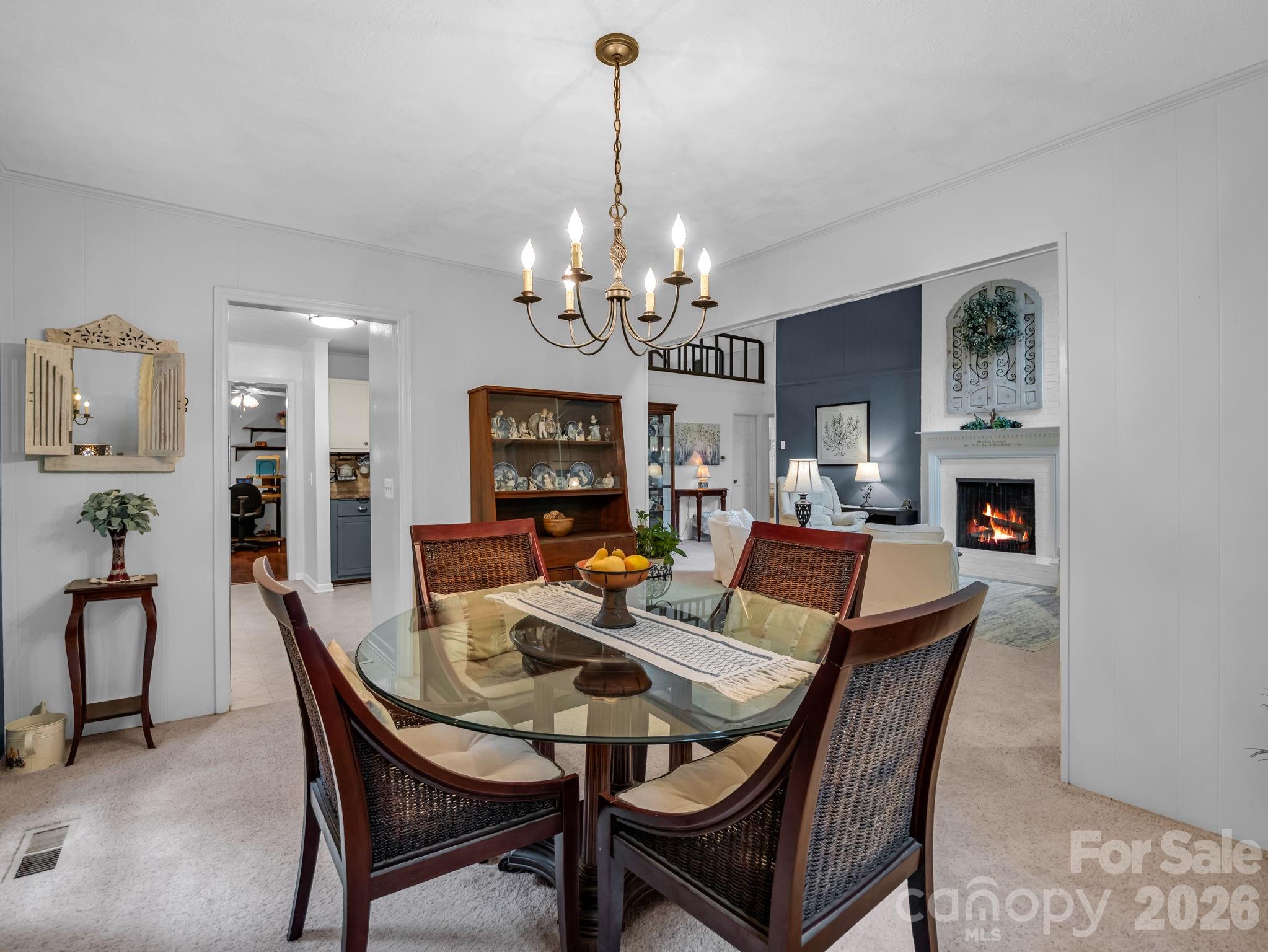 390 Mountain Laurel Drive — Columbus