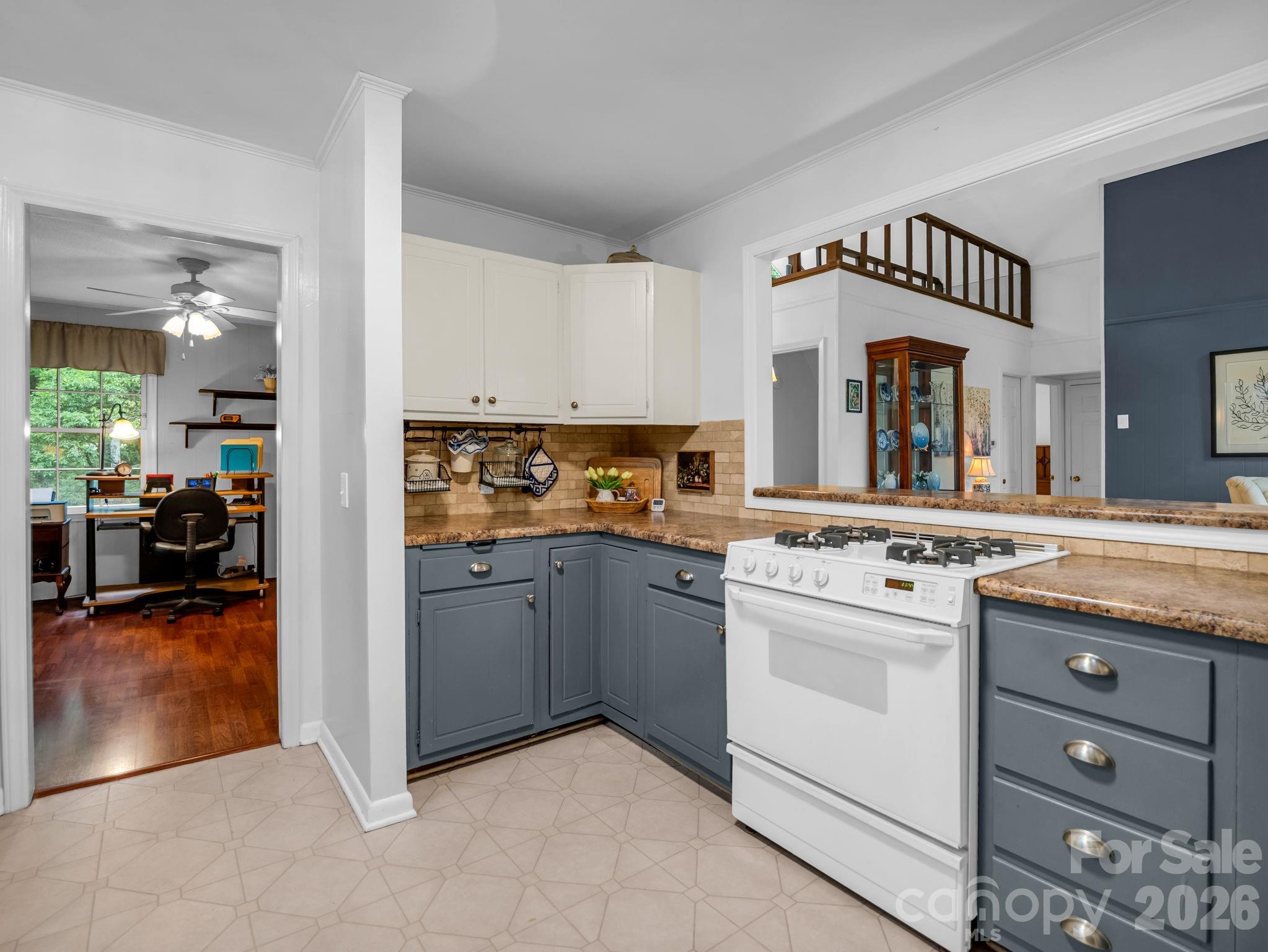 390 Mountain Laurel Drive — Columbus