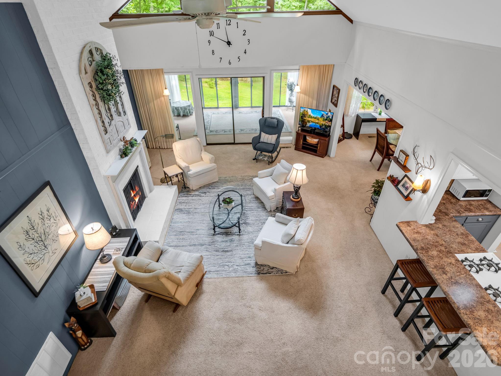 390 Mountain Laurel Drive — Columbus
