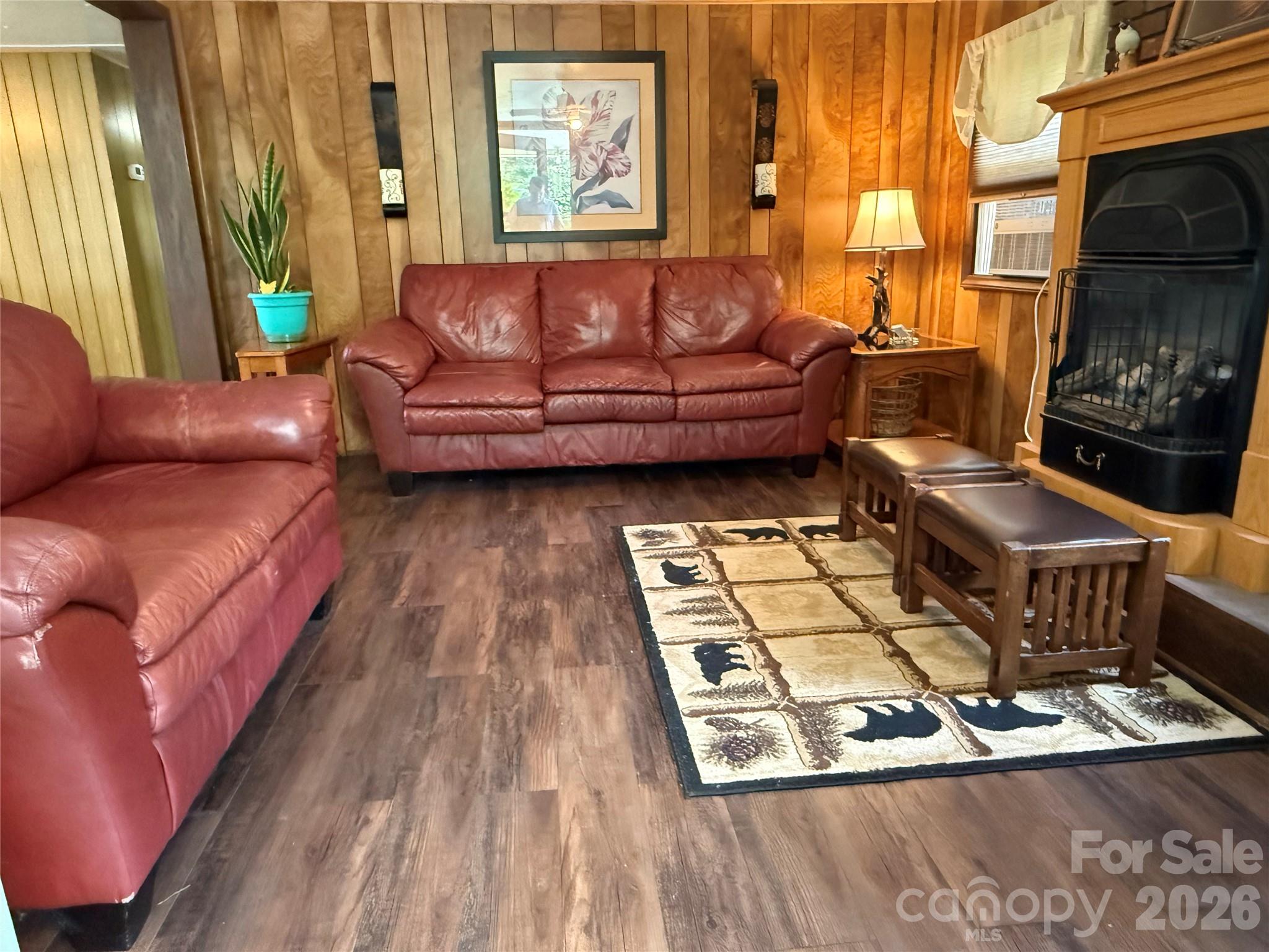 4126 & 4128 Pumpkintown Road — Sylva