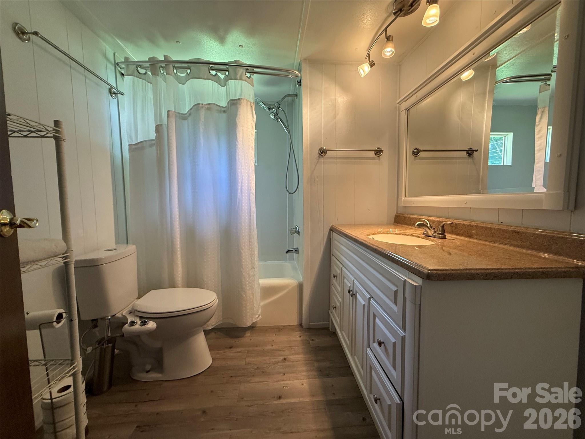 4126 & 4128 Pumpkintown Road — Sylva
