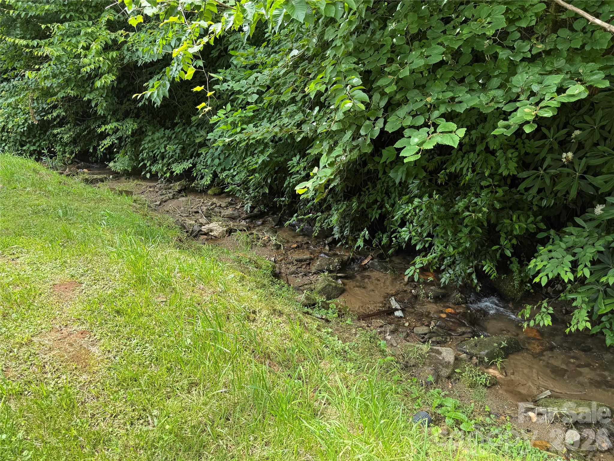 4126 & 4128 Pumpkintown Road — Sylva