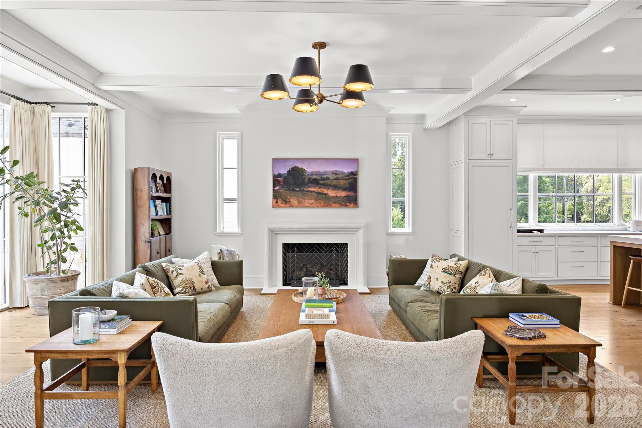 911 Colville Road — Charlotte