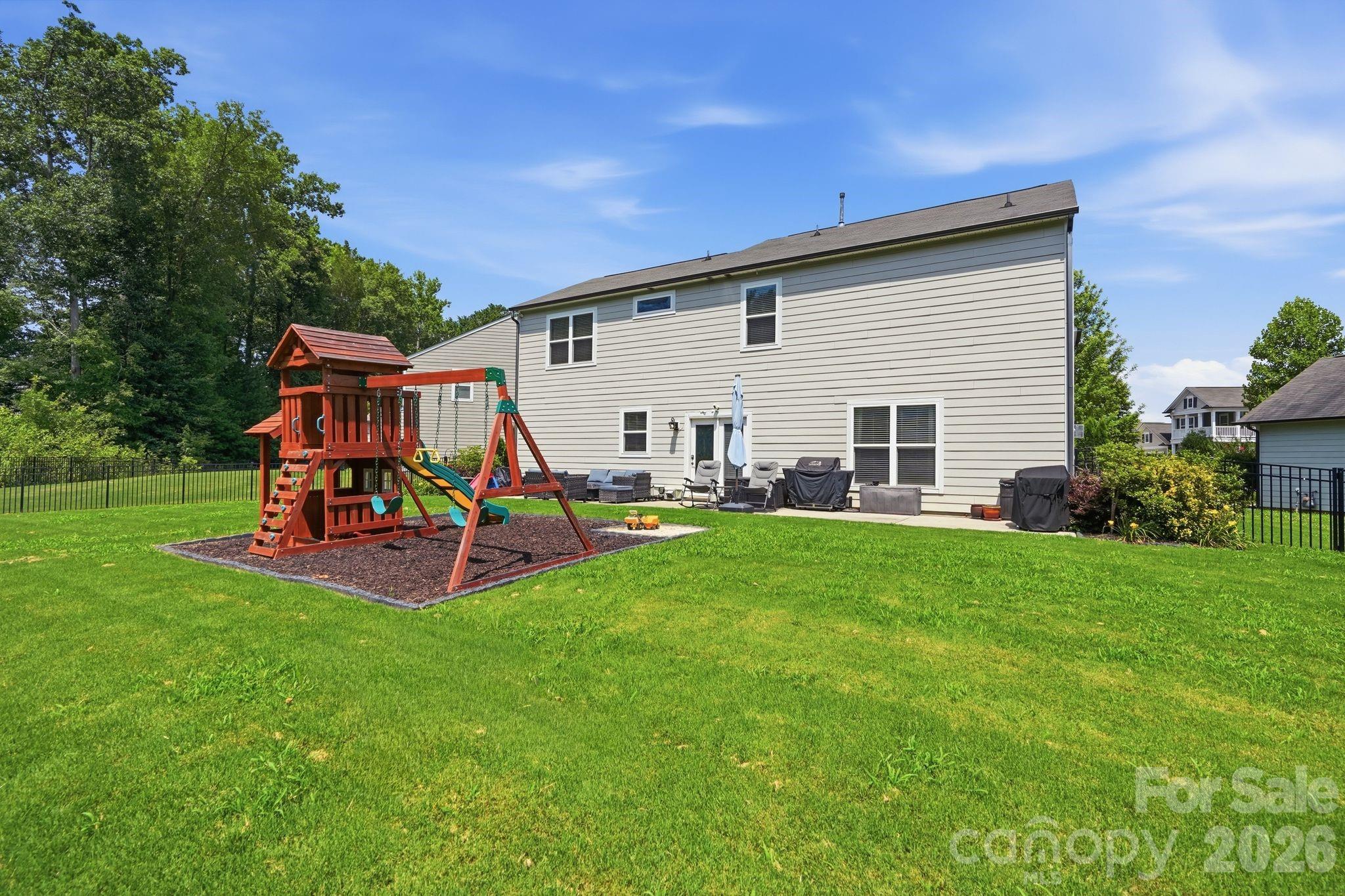 2104 Angel Oak Drive — Fort Mill