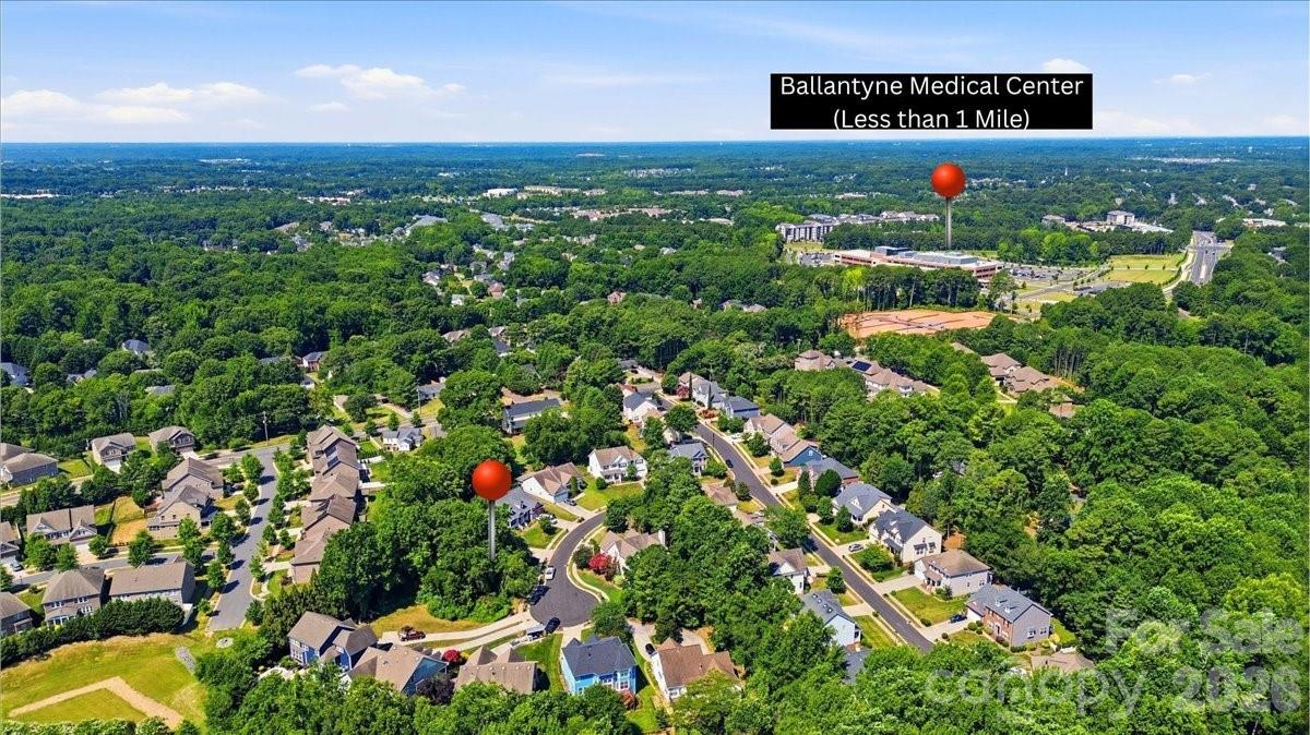 10323 Mina Court — Charlotte