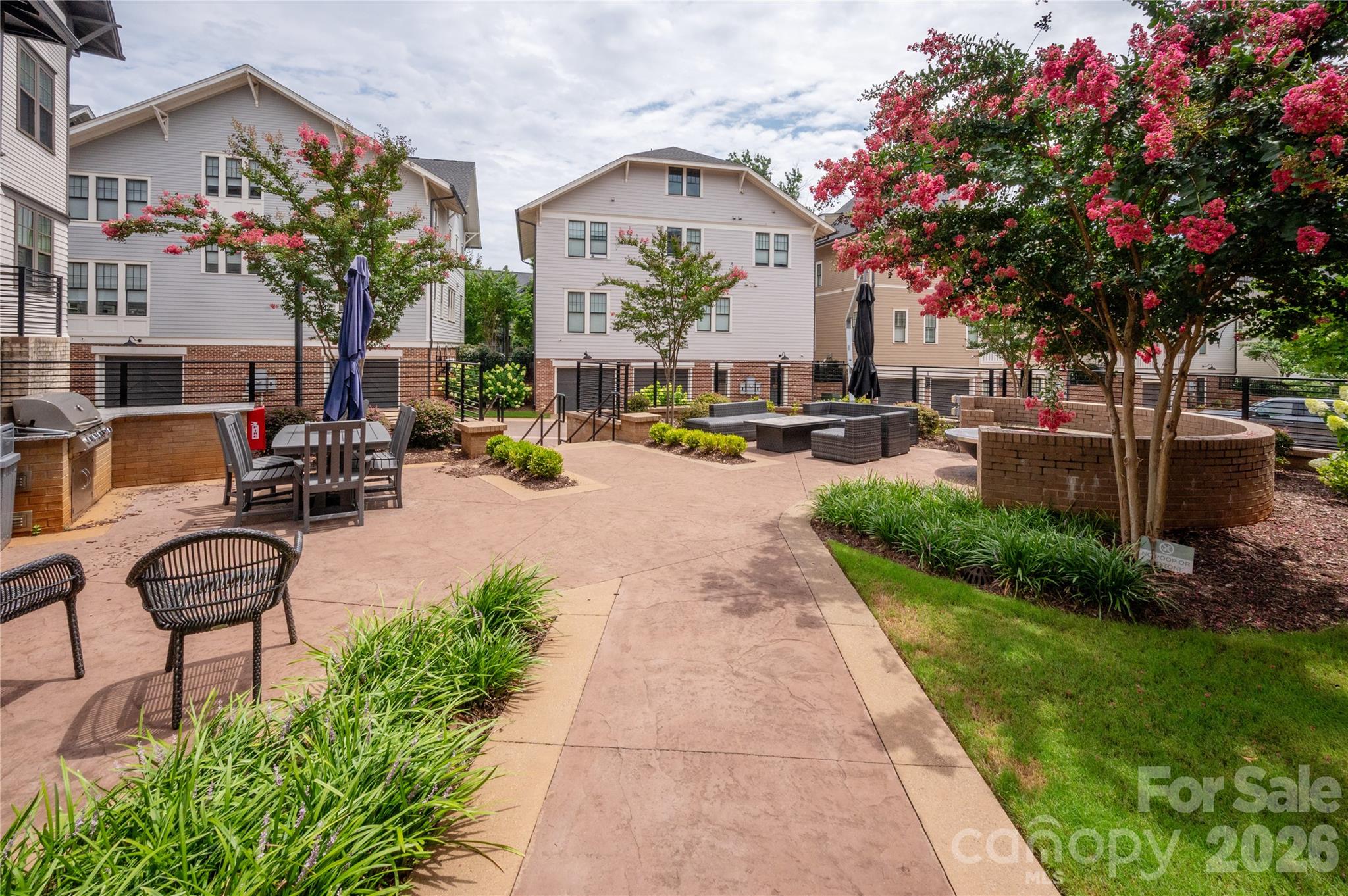 2401 Euclid Avenue #206 — Charlotte