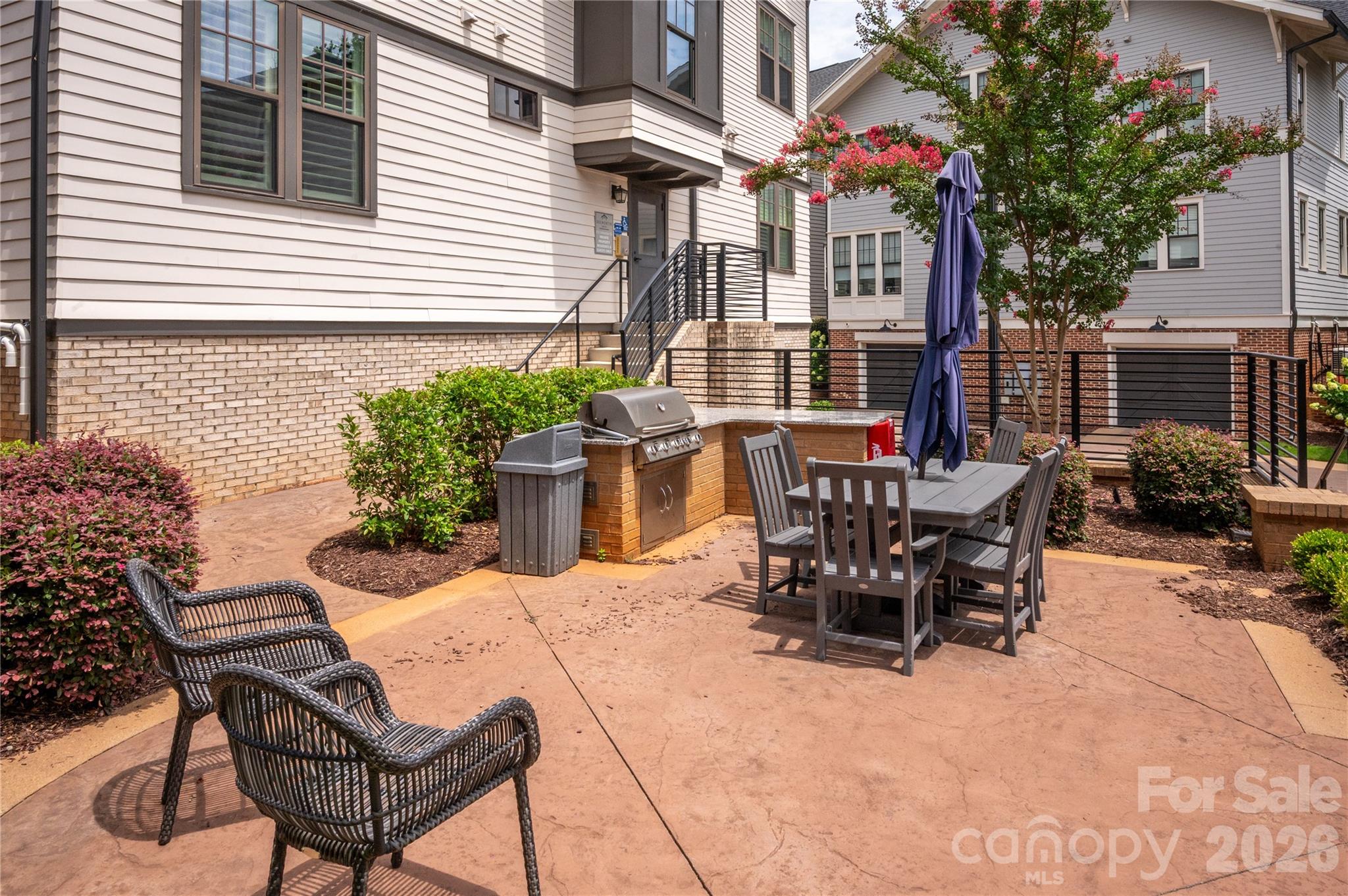 2401 Euclid Avenue #206 — Charlotte