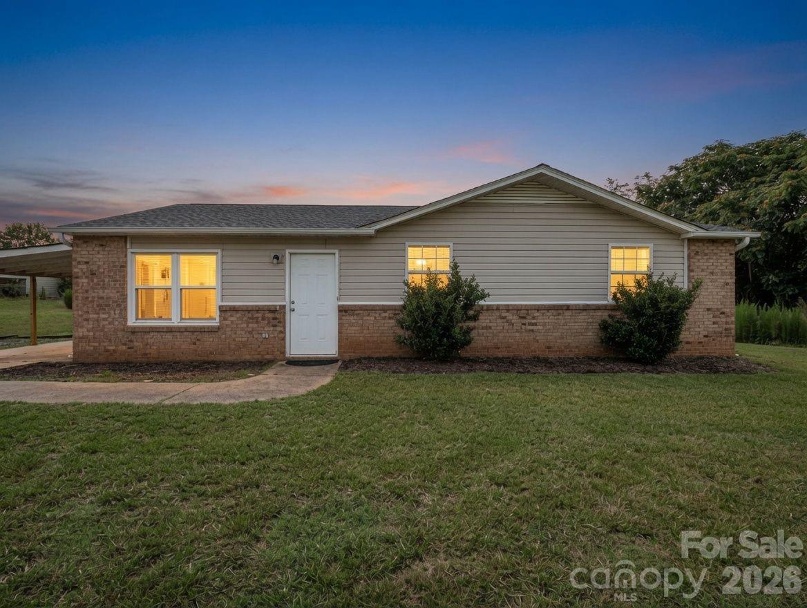313 Harrill Road — Forest City