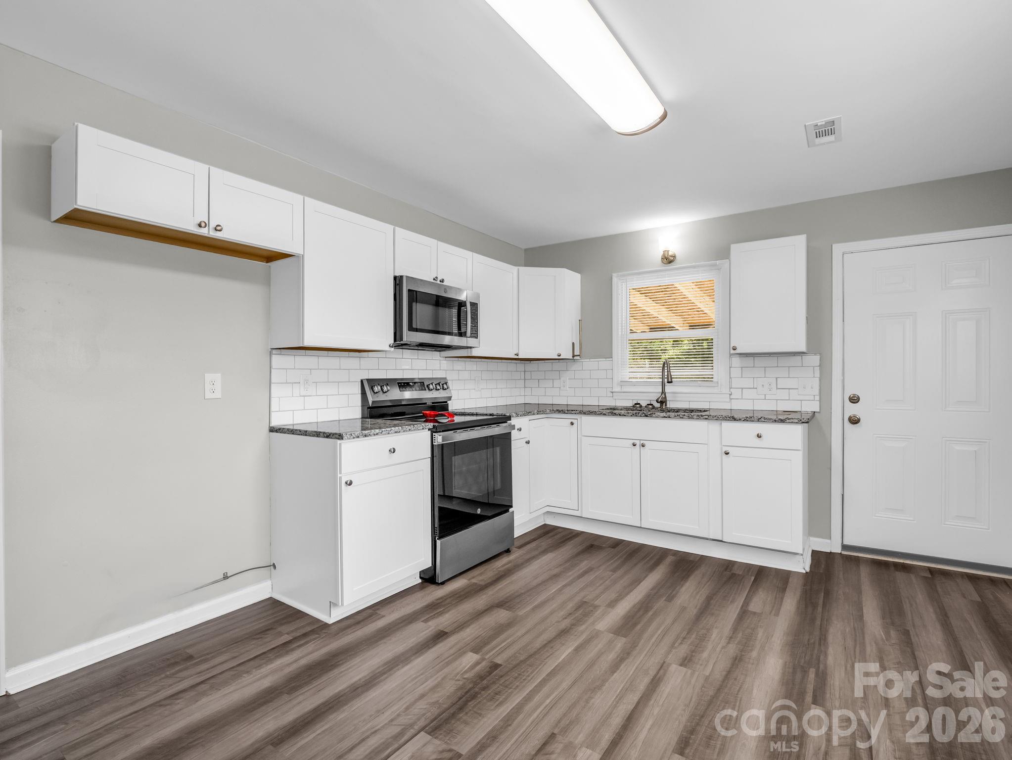 313 Harrill Road — Forest City