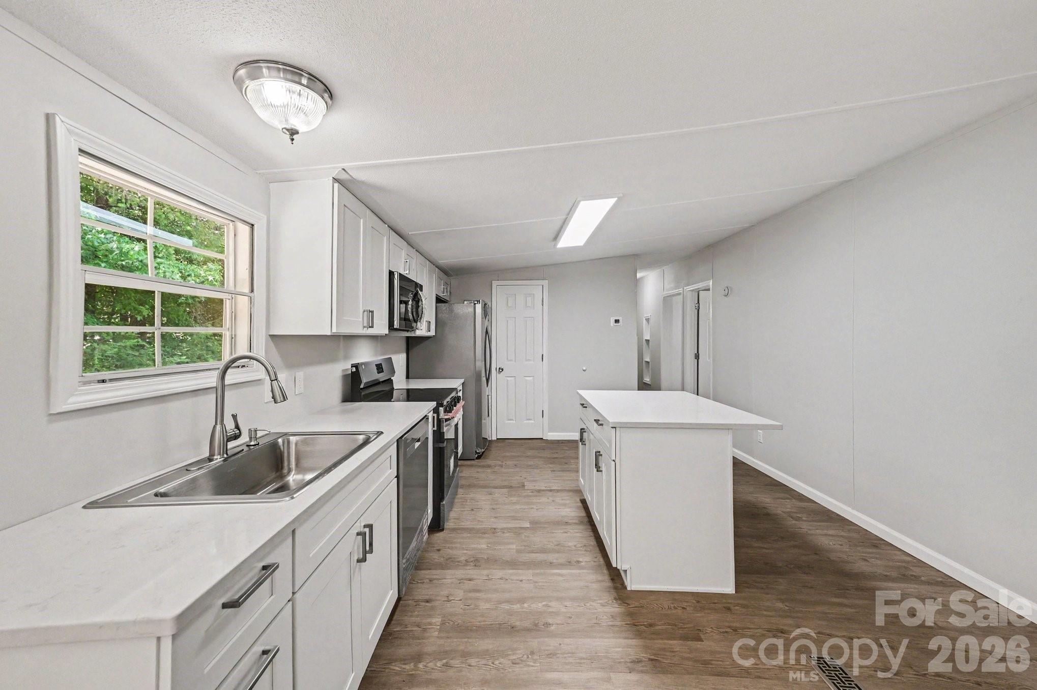 3723 Vickery Drive — Maiden