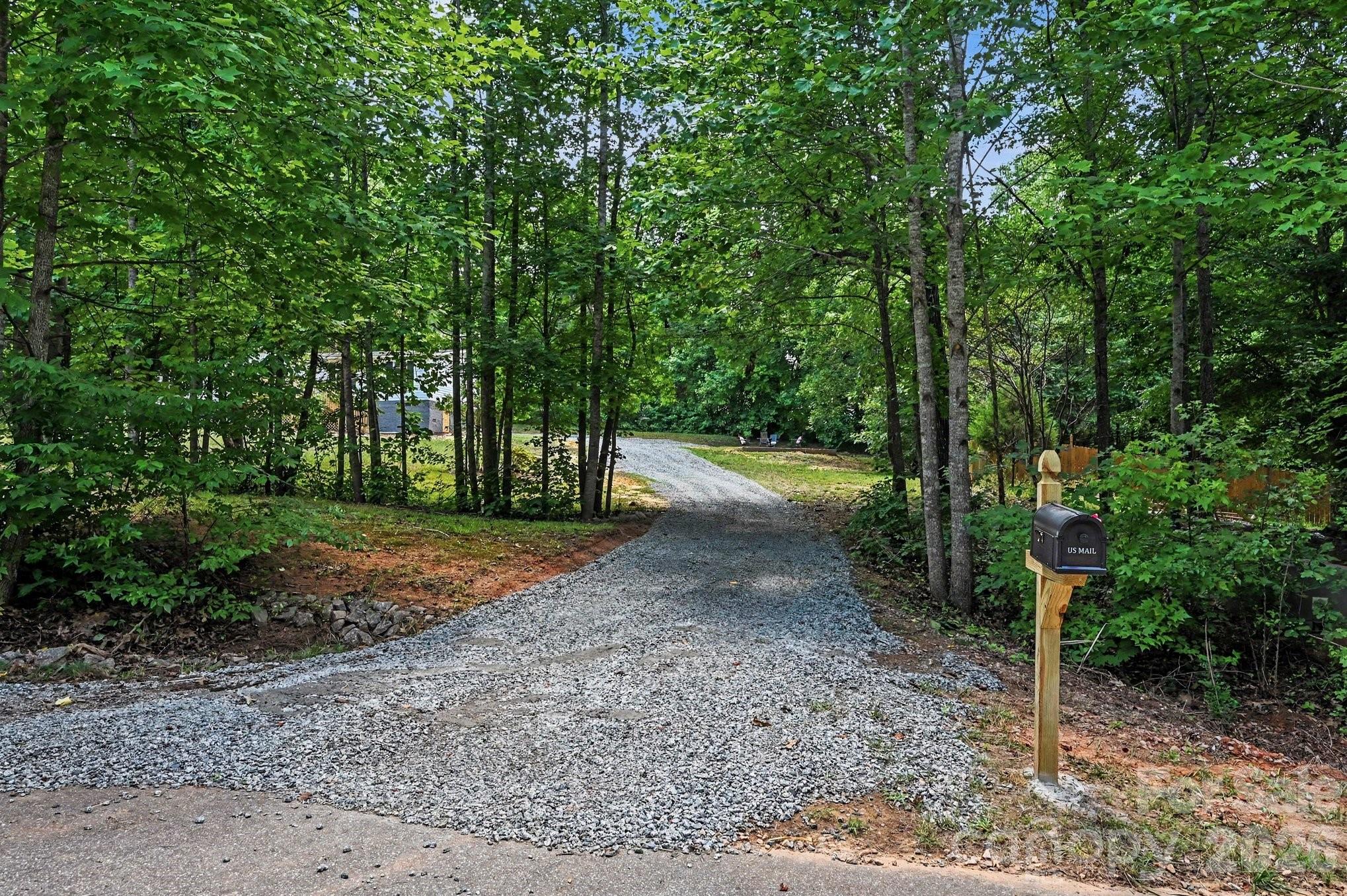 3723 Vickery Drive — Maiden