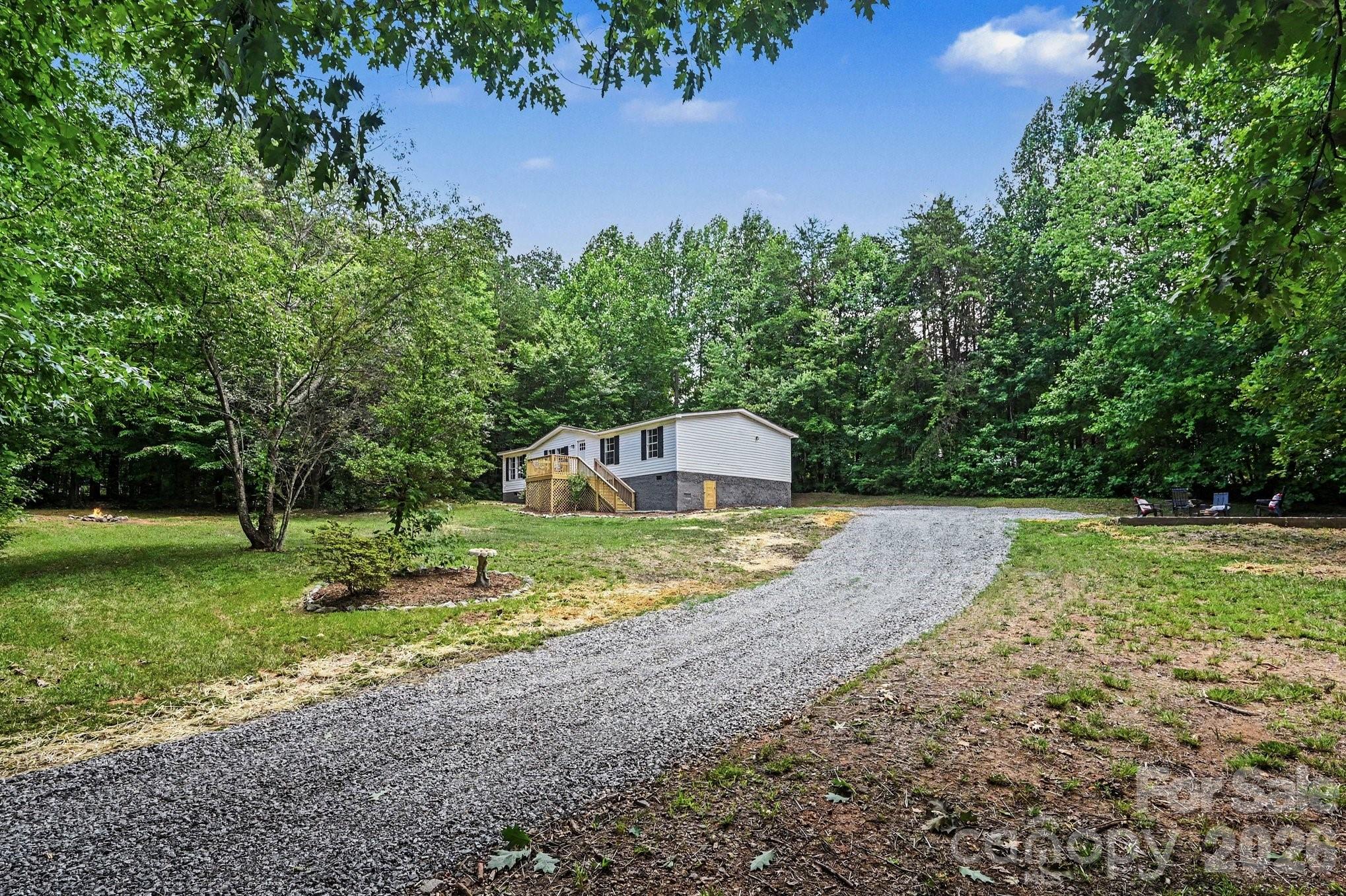 3723 Vickery Drive — Maiden