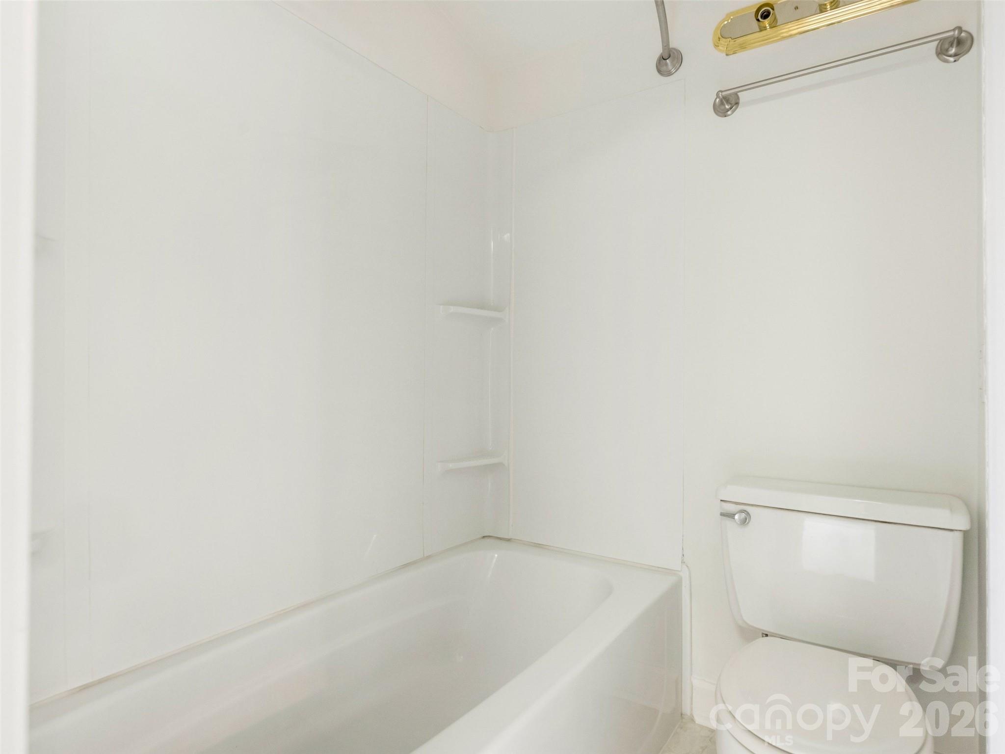 5020 Glenbrier Drive — Charlotte