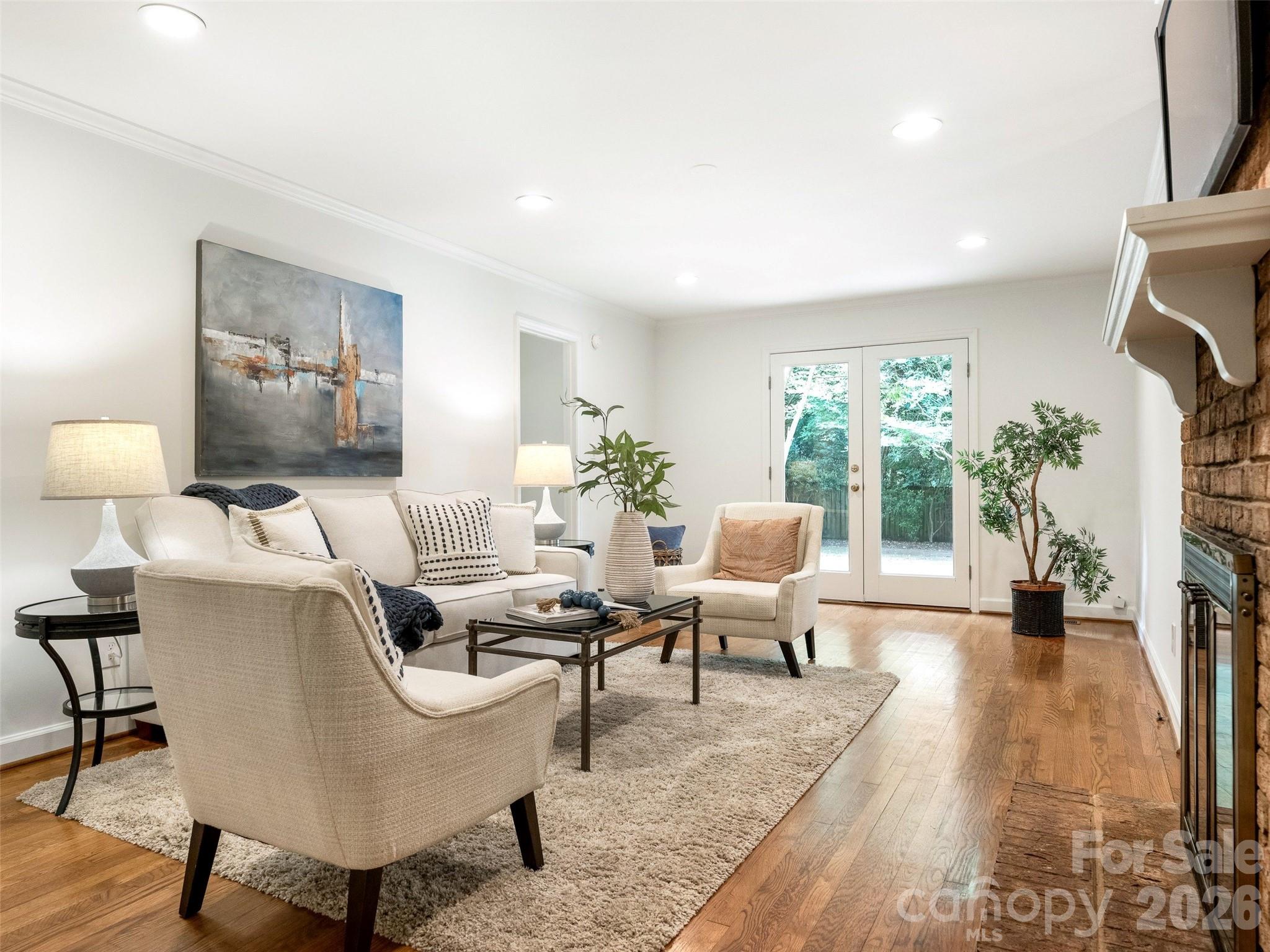 5020 Glenbrier Drive — Charlotte