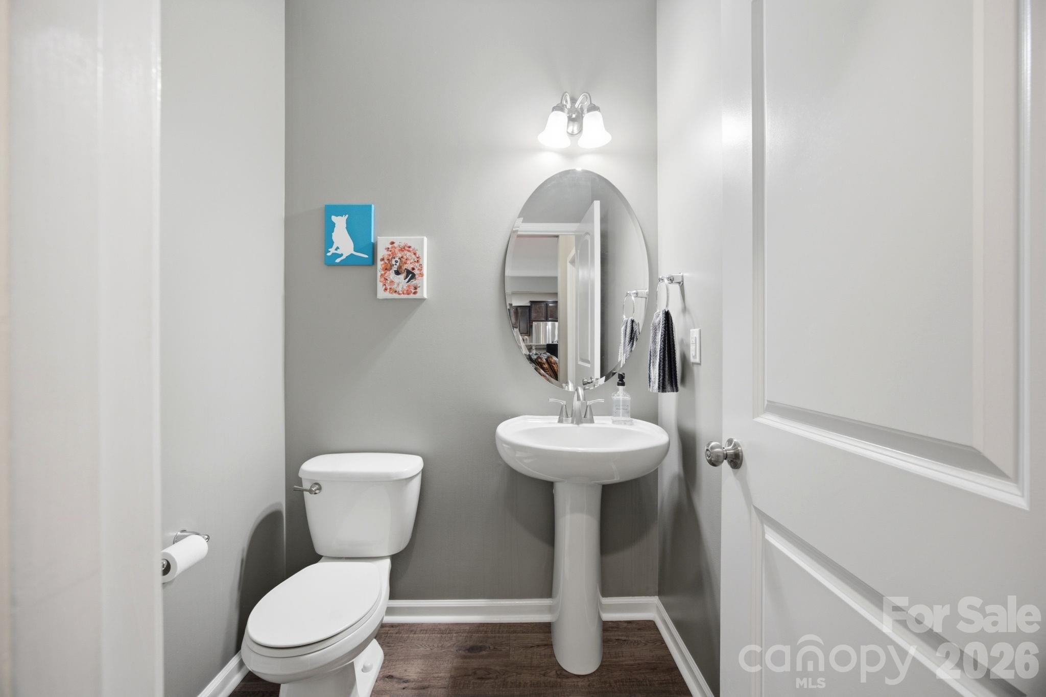 12325 Canal Drive — Huntersville