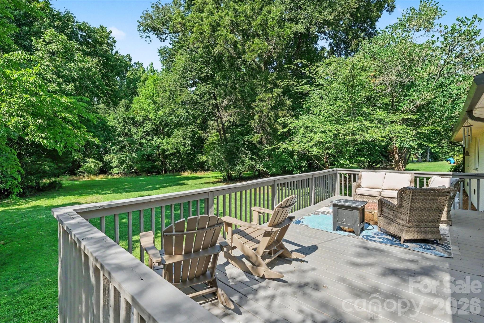 1203 Flintshire Drive — Albemarle