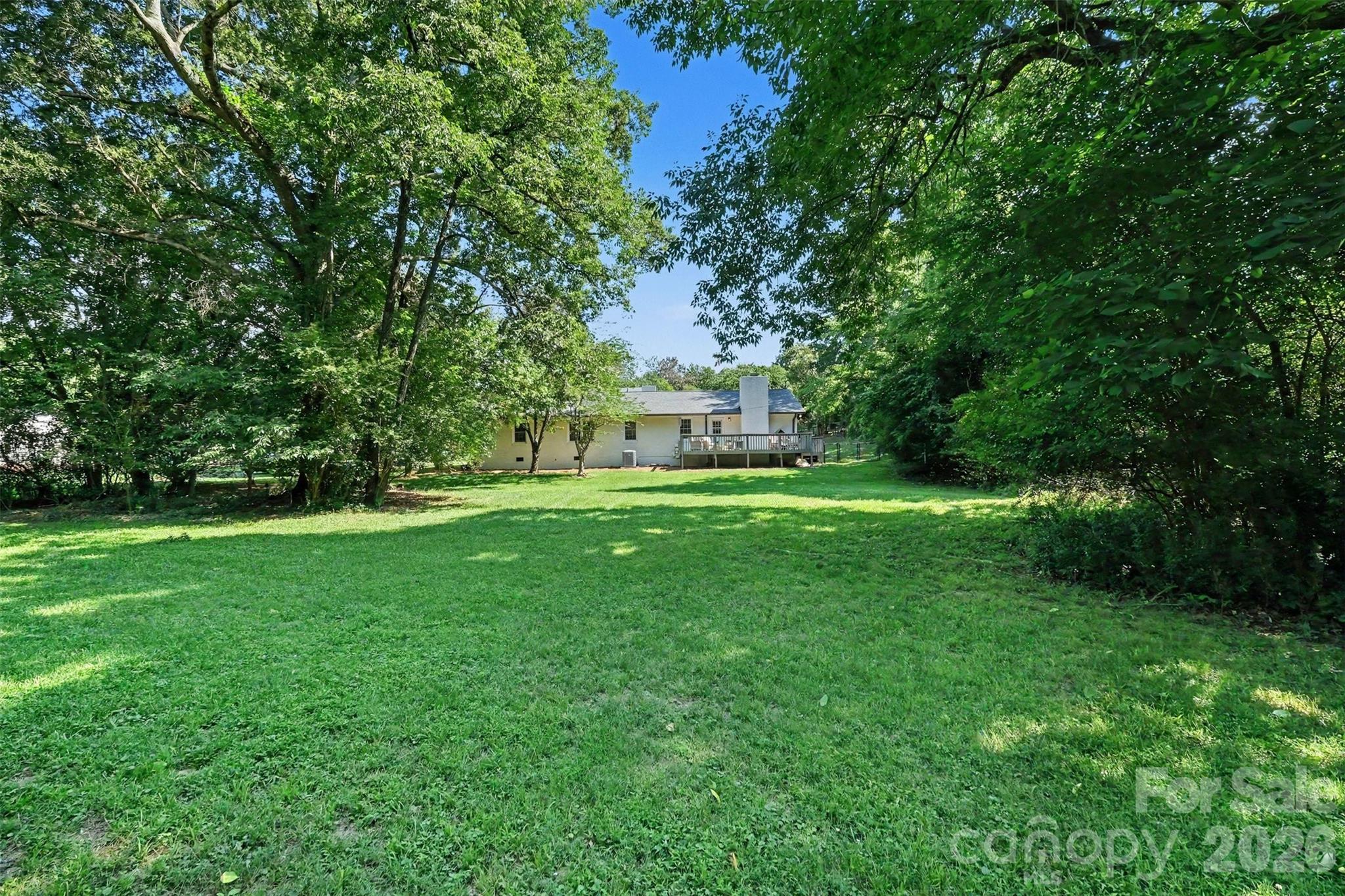 1203 Flintshire Drive — Albemarle