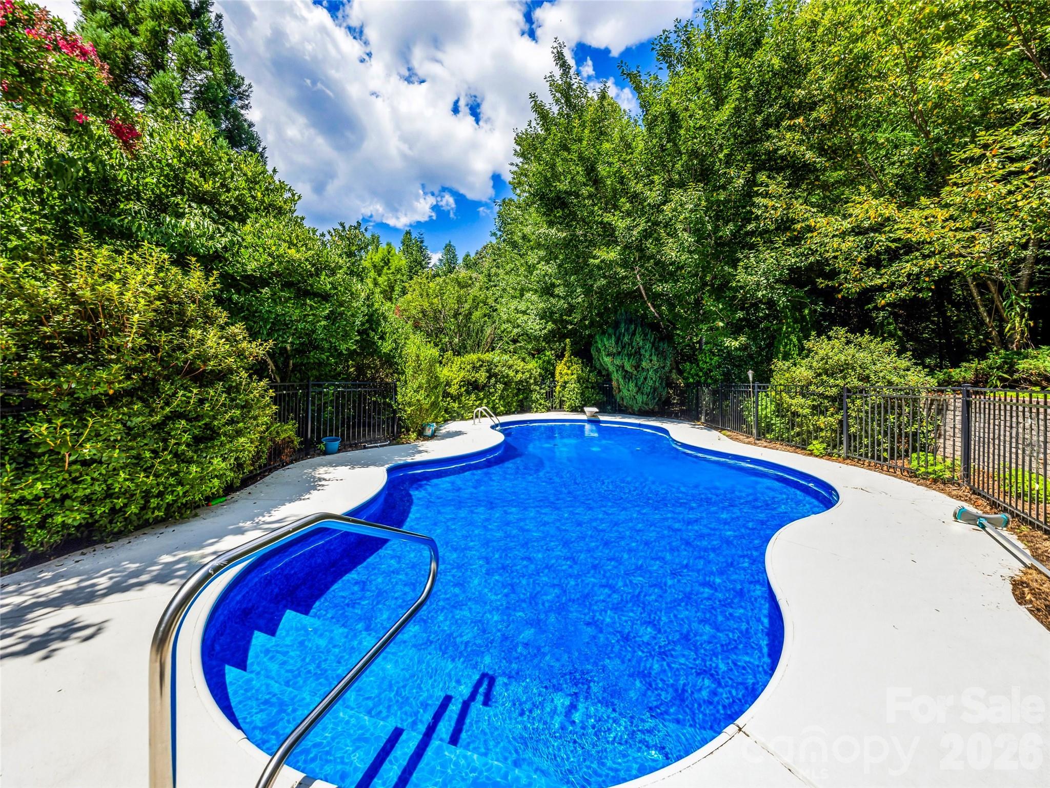 150 Rainbow View Drive — Fletcher
