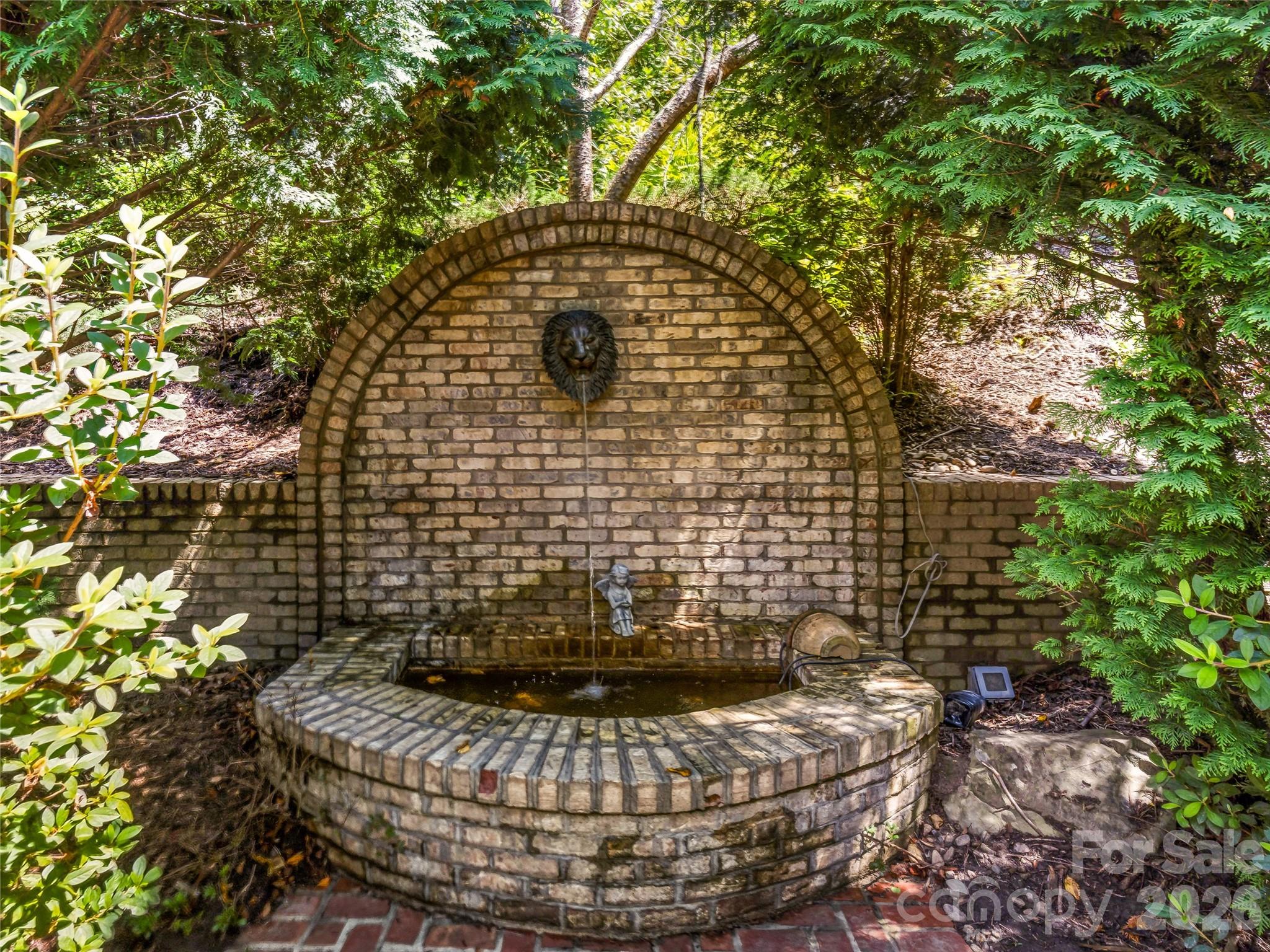 150 Rainbow View Drive — Fletcher