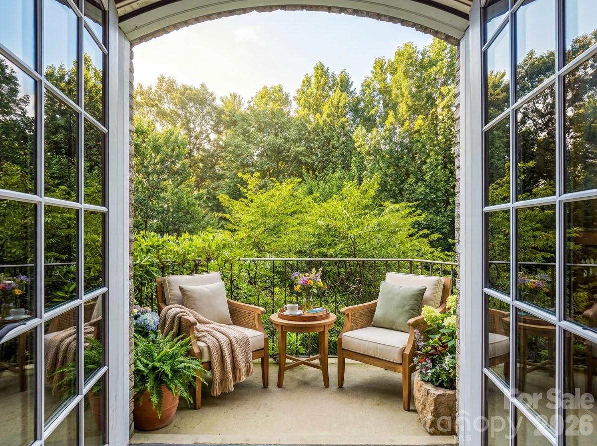 150 Rainbow View Drive — Fletcher
