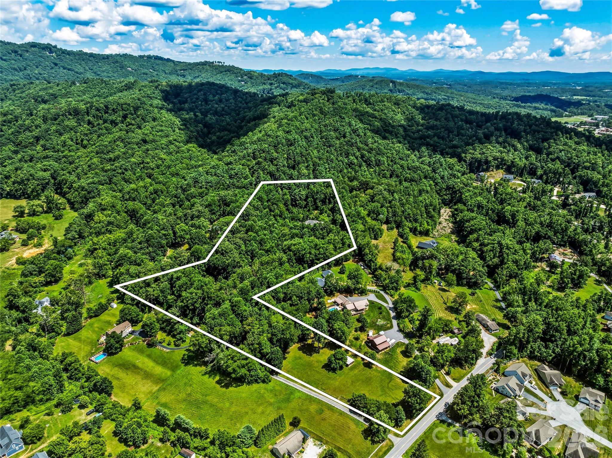 150 Rainbow View Drive — Fletcher