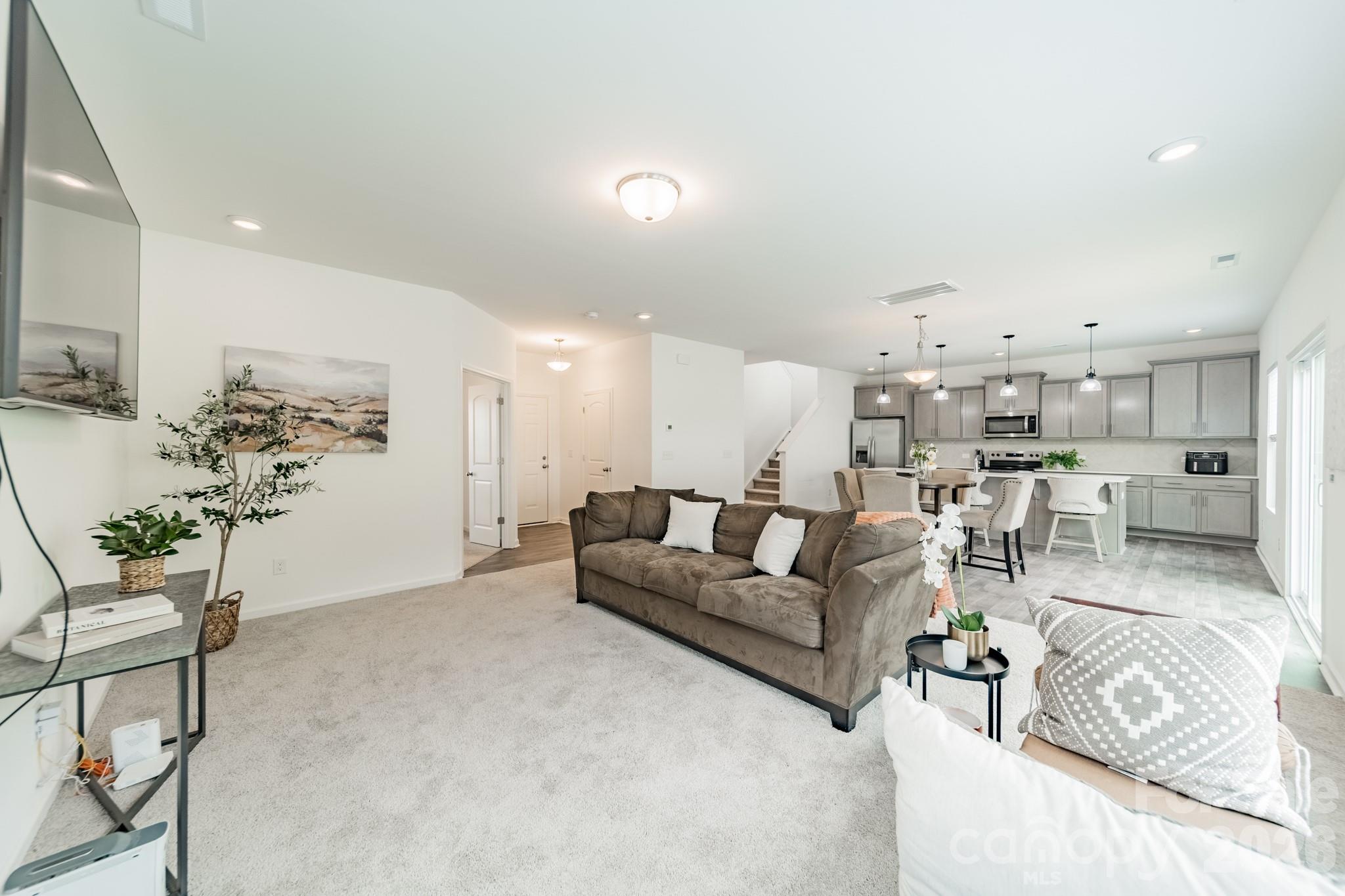 11178 Argosy Drive — Lancaster
