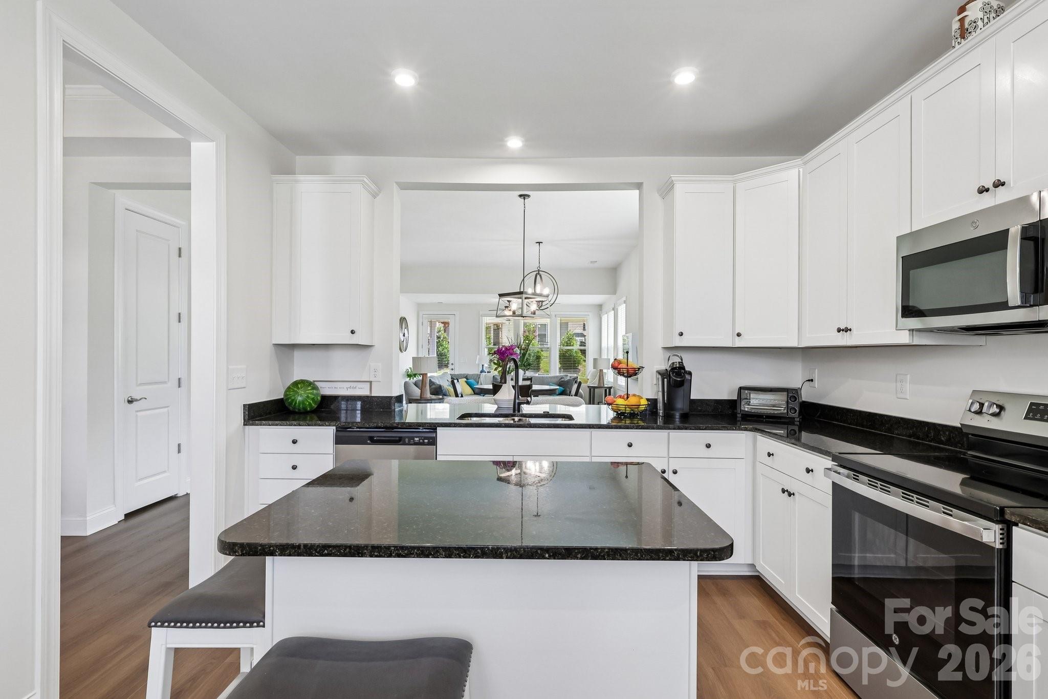 8410 Profit Lane — Charlotte