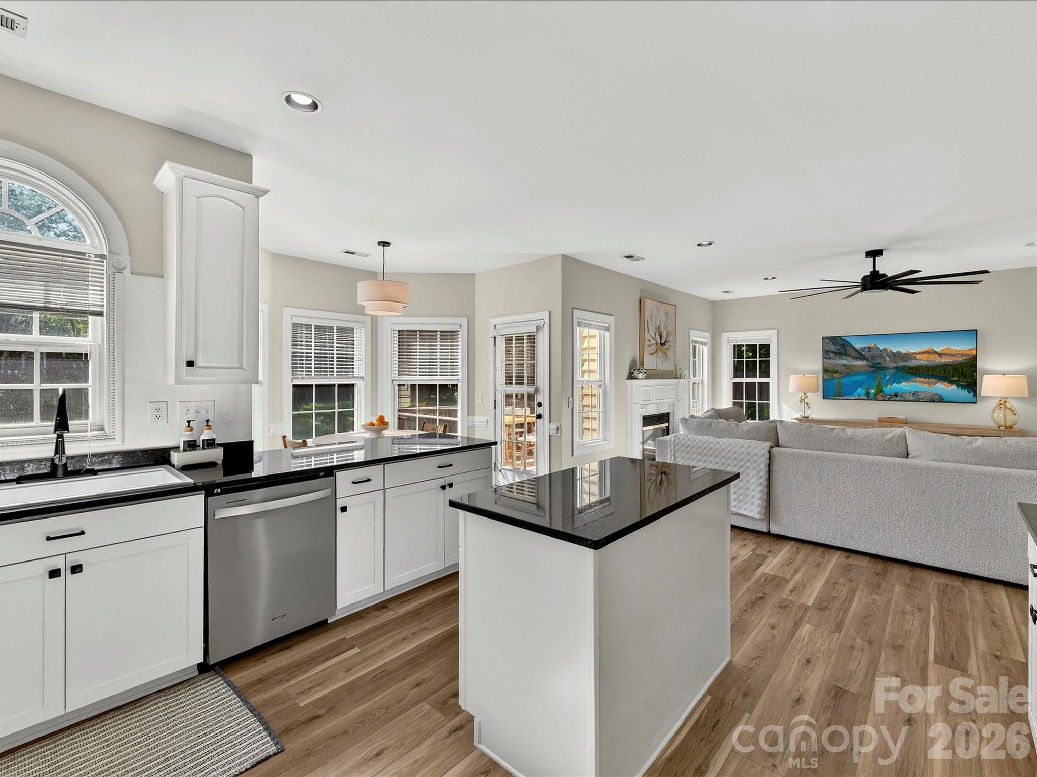 10513 Orchid Hill Lane — Charlotte