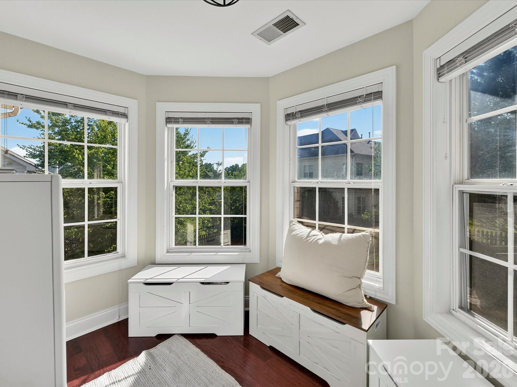 10513 Orchid Hill Lane — Charlotte