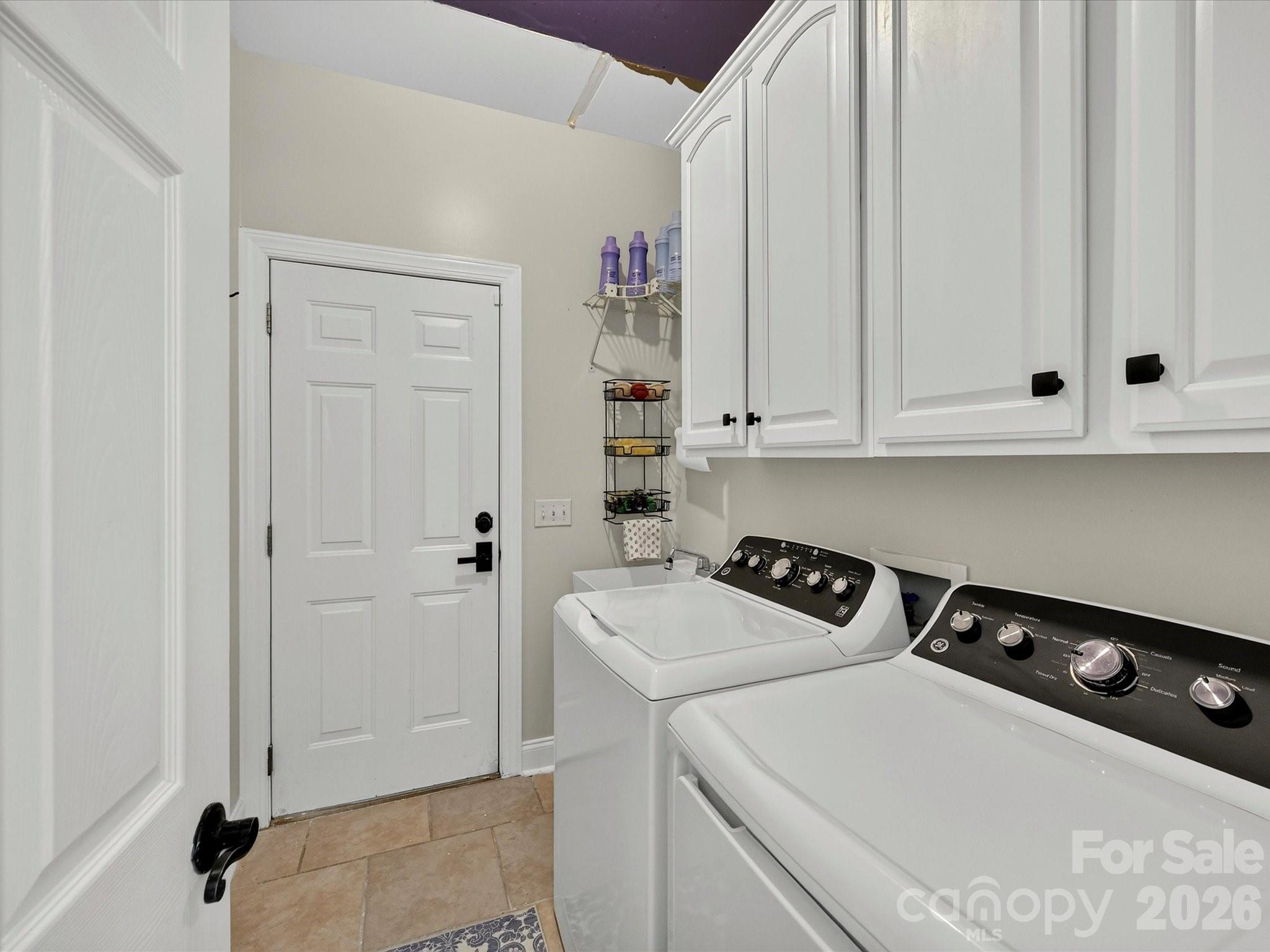 10513 Orchid Hill Lane — Charlotte